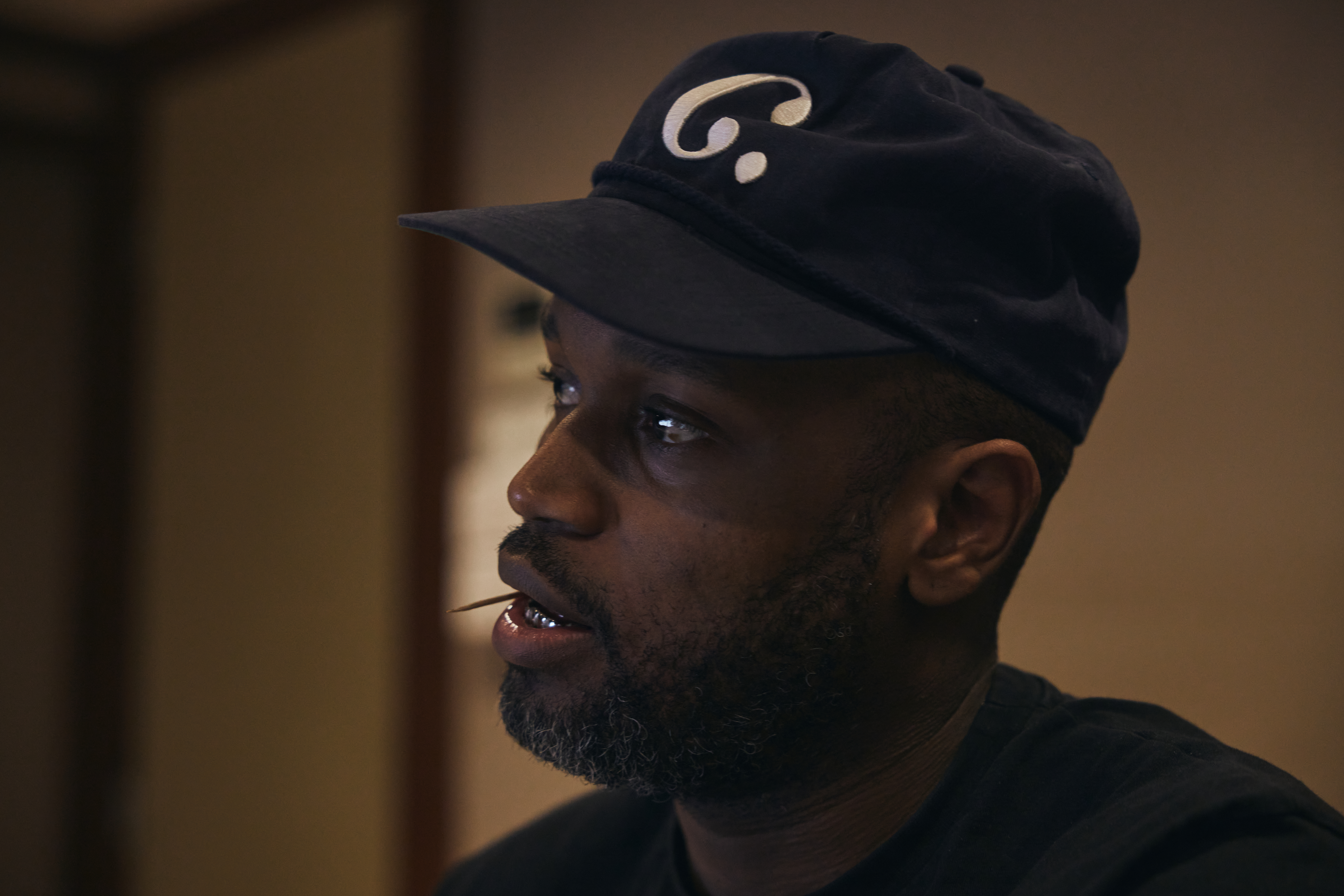 Obam in the studio in Abidjan