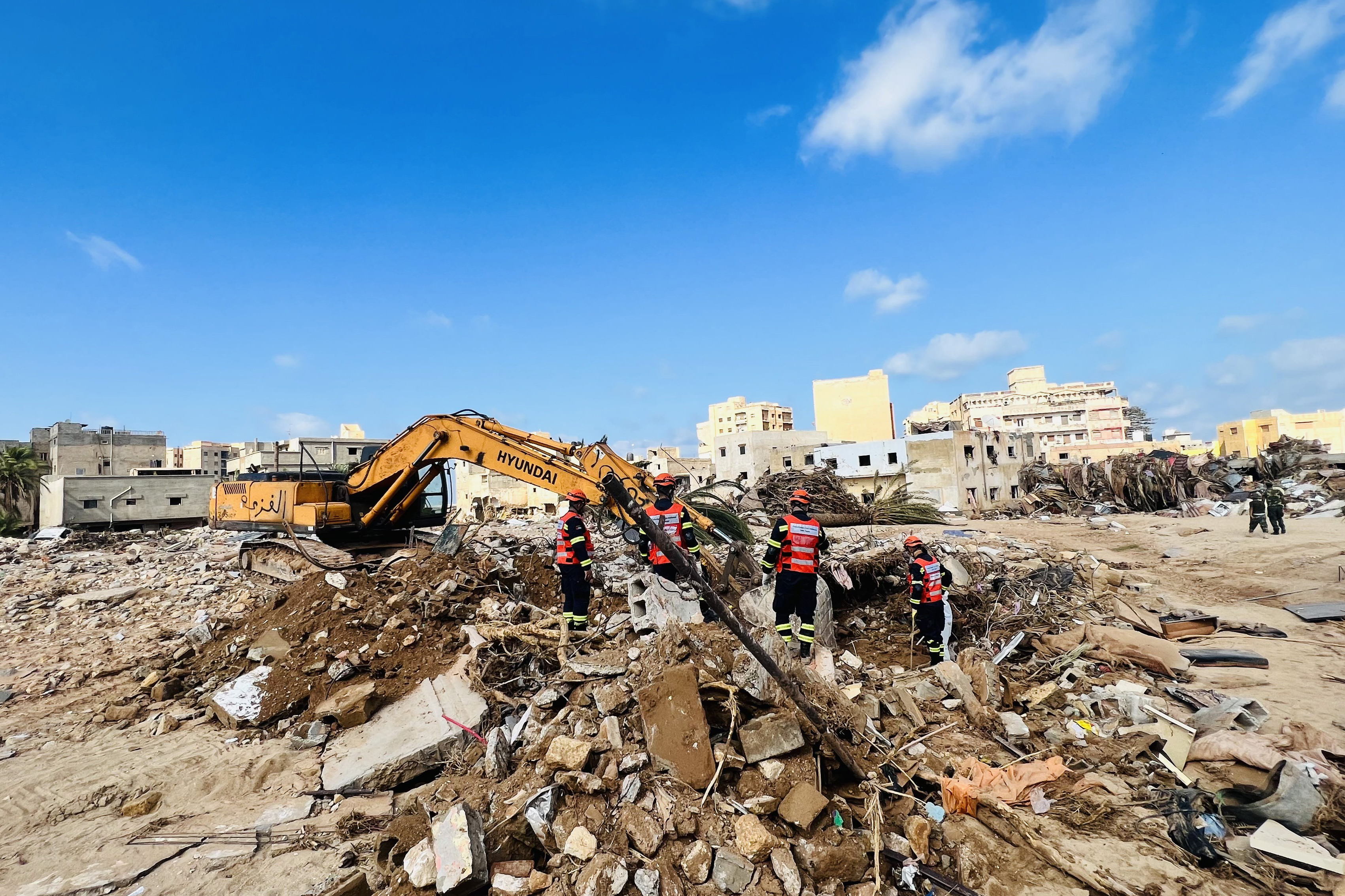Palestine civil defence in Derna