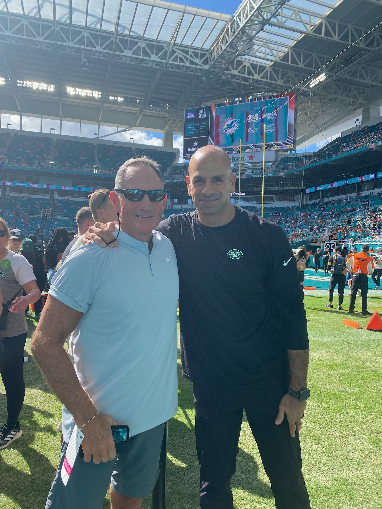 Stergalas, left, and Saleh before the New York Jets-Miami Dophins game last year [Courtesy of Jeff Stergalas]
