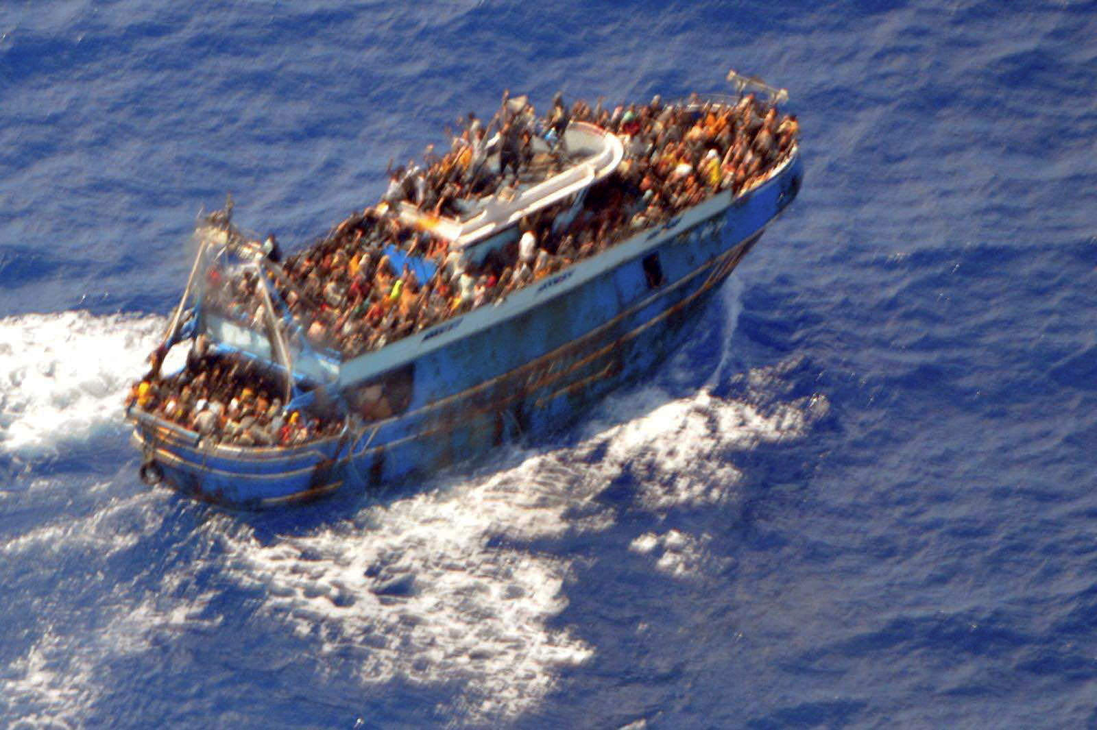 EUROPE-MIGRANTS/GREECE-SHIPWRECK