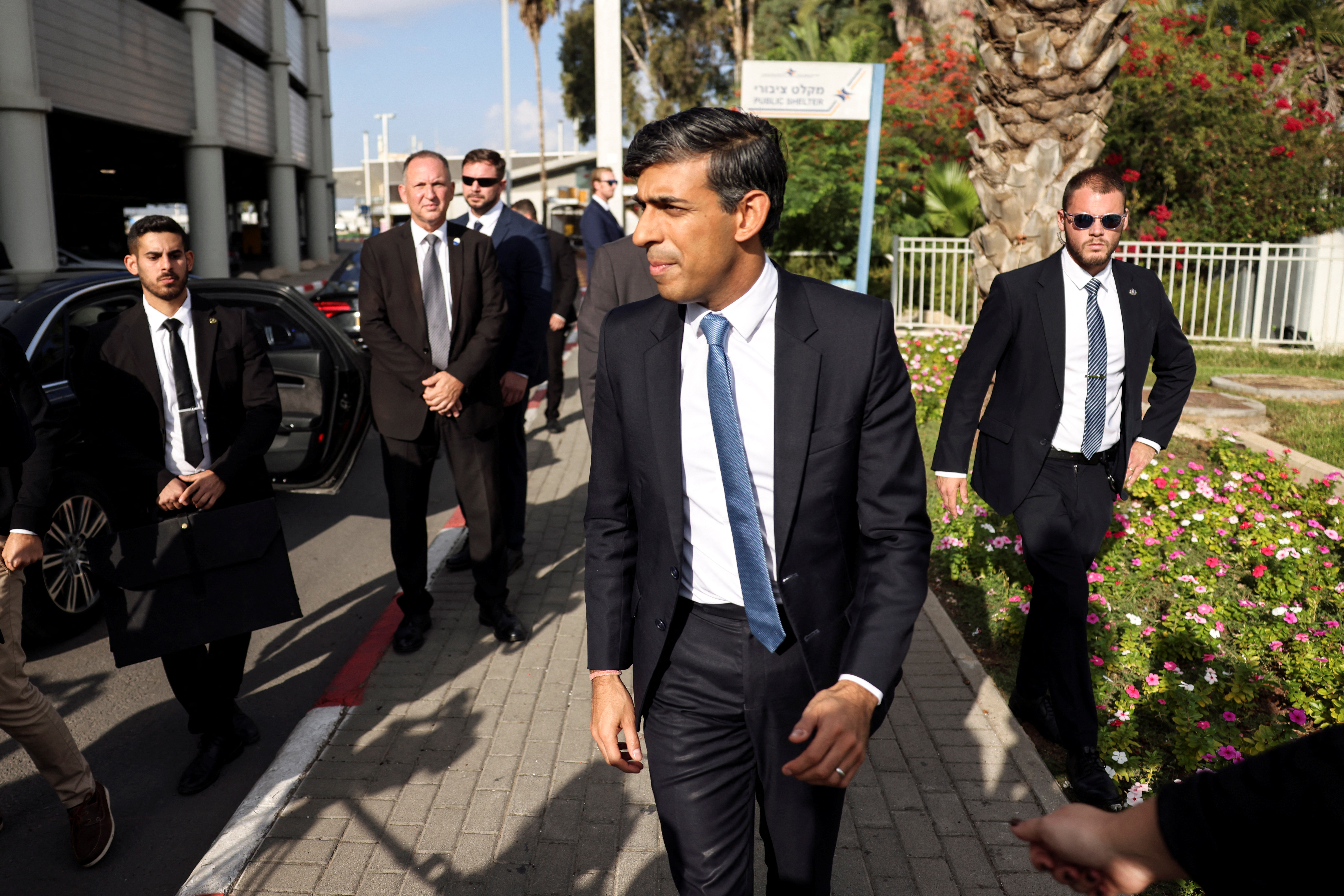 Rishi Sunak lands at Ben Gurion airport