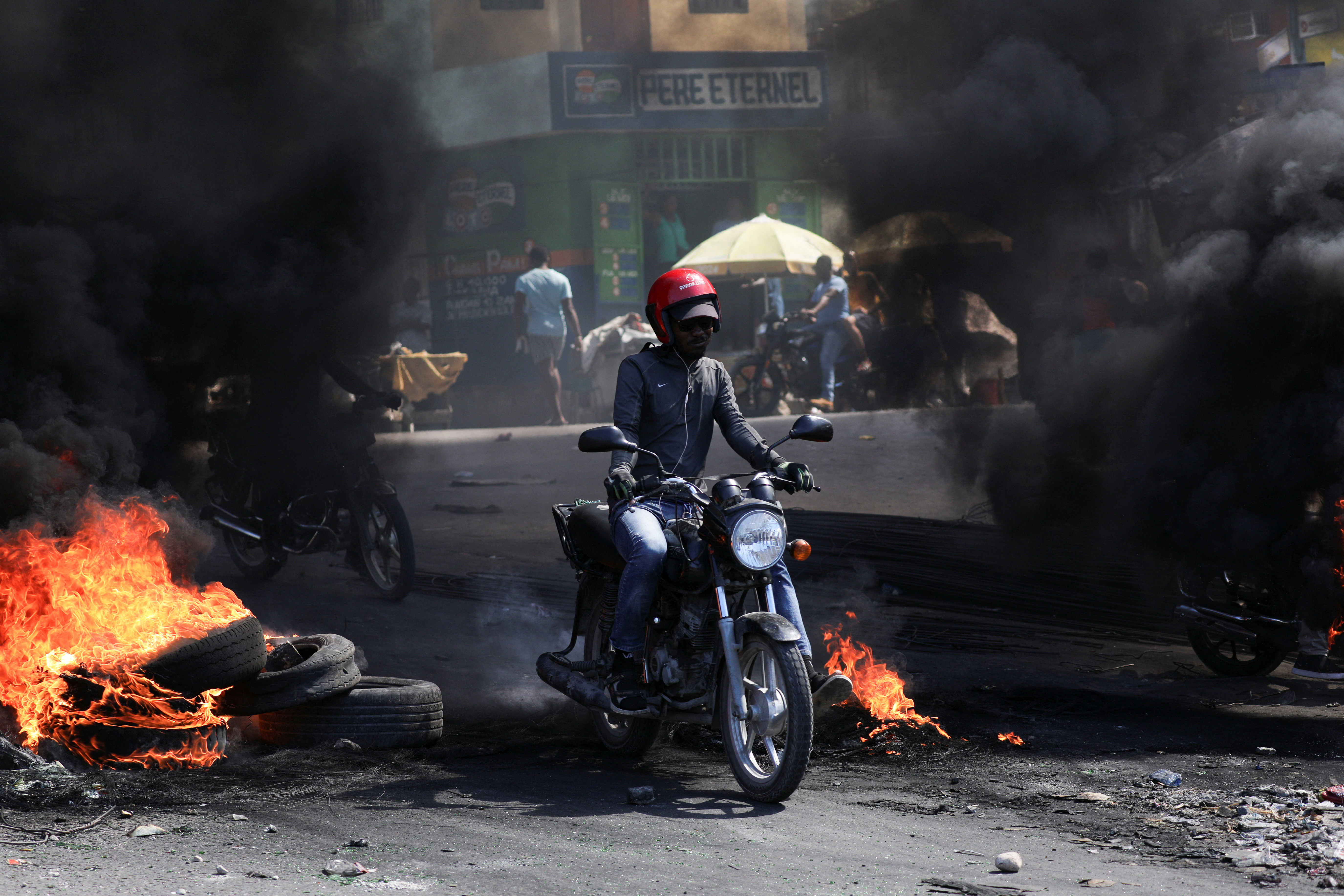Gangs in Haiti have attacked a community for 4 days and residents fear the violence could spread