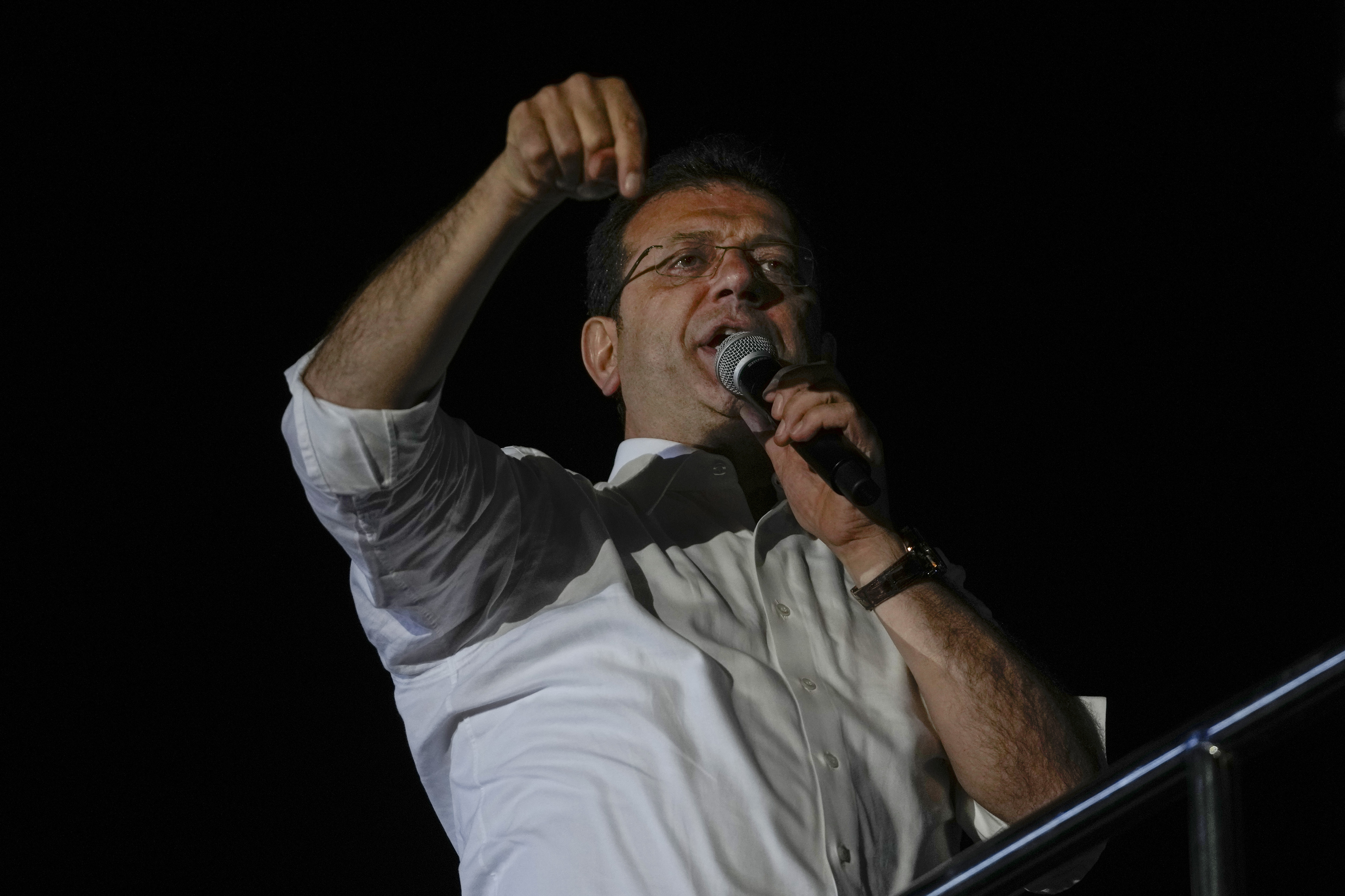 Istanbul Mayor and Republican People's Party, or CHP, candidate Ekrem Imamoglu addresses supporters outside the City Hall in Istanbul, Turkey, early Monday, April 1, 2024.