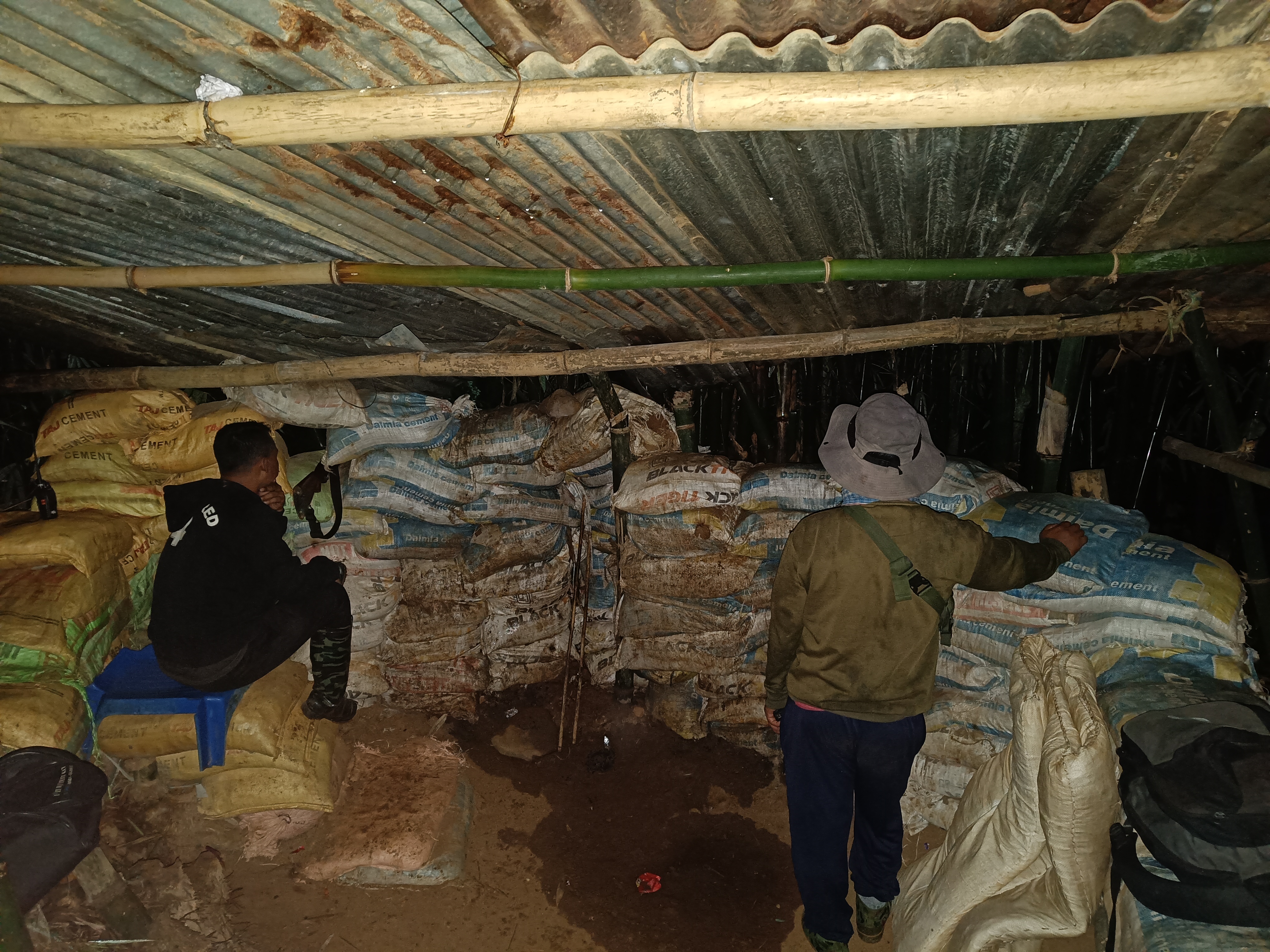 Villagers on patrol in the Meitei village of Singda Kadangband-