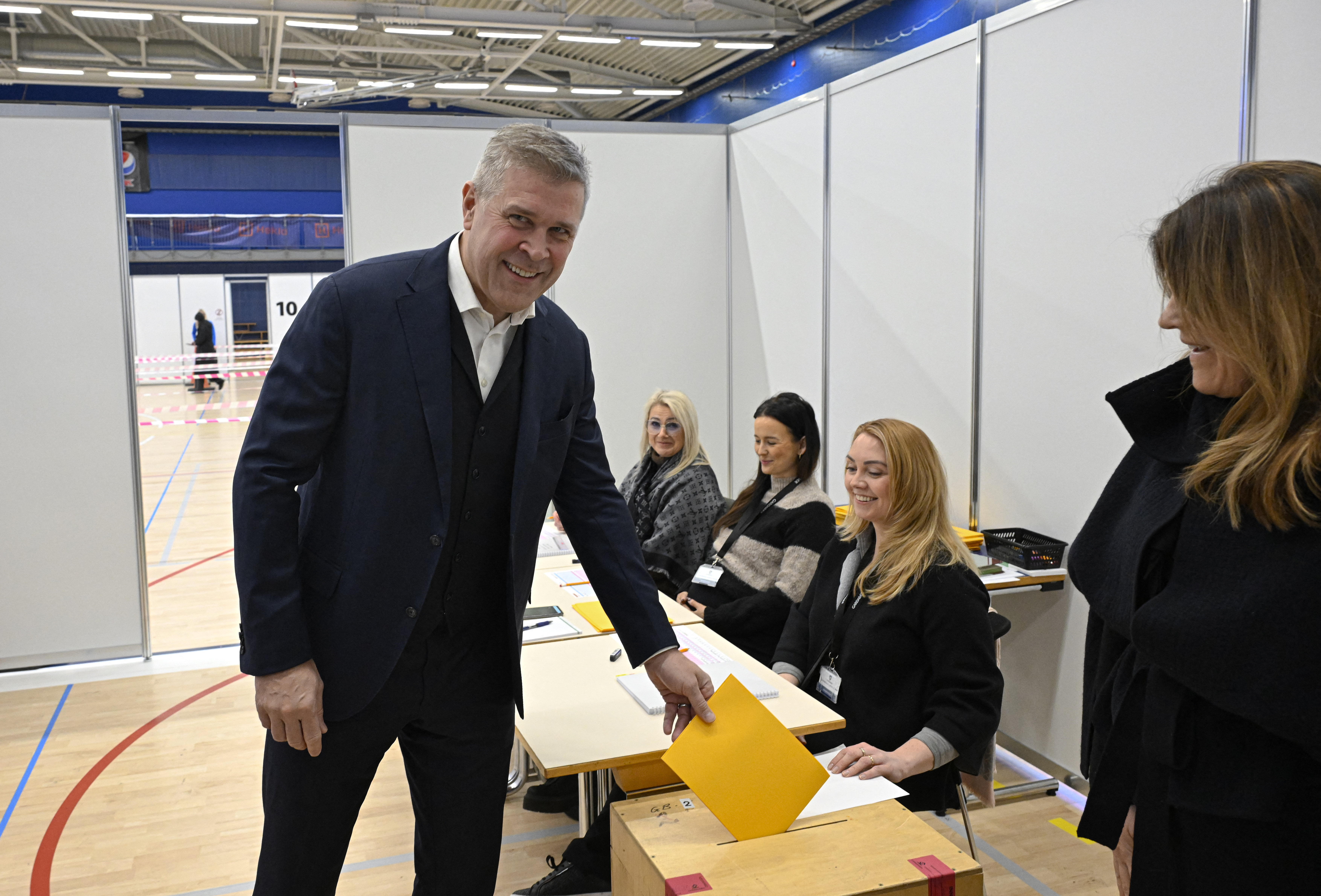 Iceland's Prime Minister voting