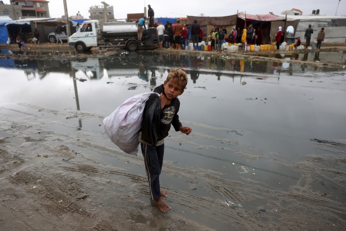 Gaza rain