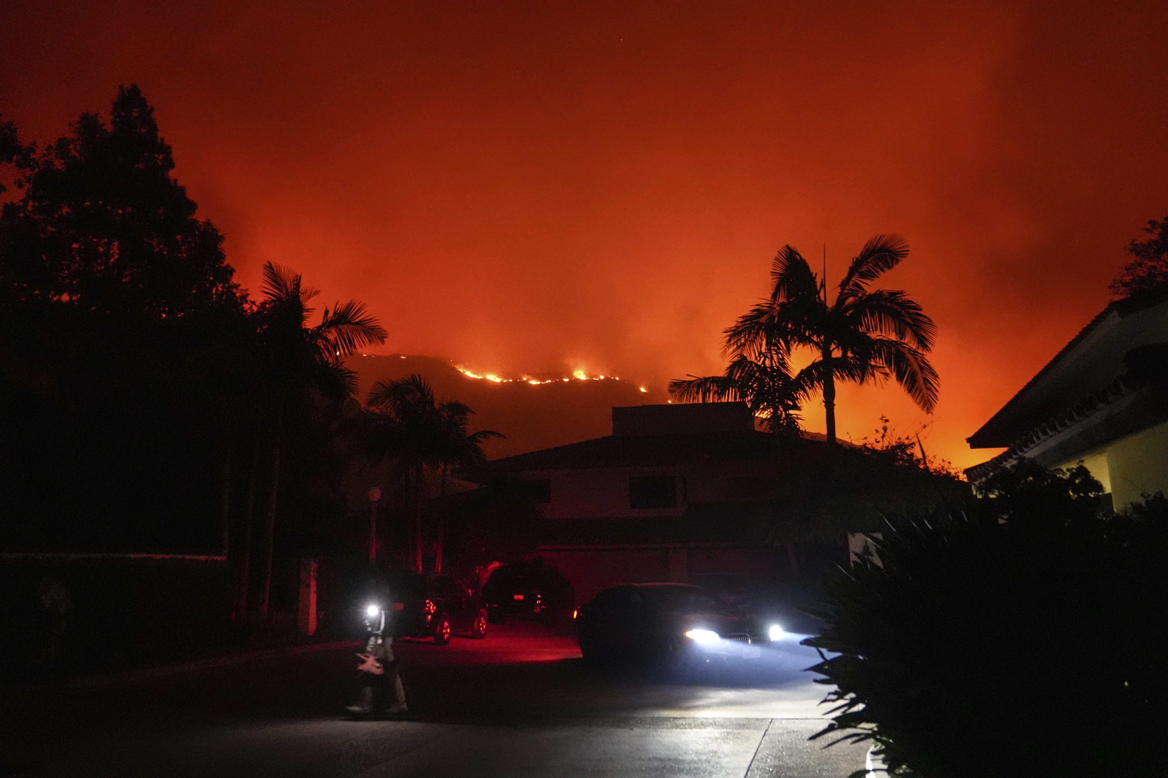 A wildfire in Malibu prompts evacuations as it burns near Pepperdine University