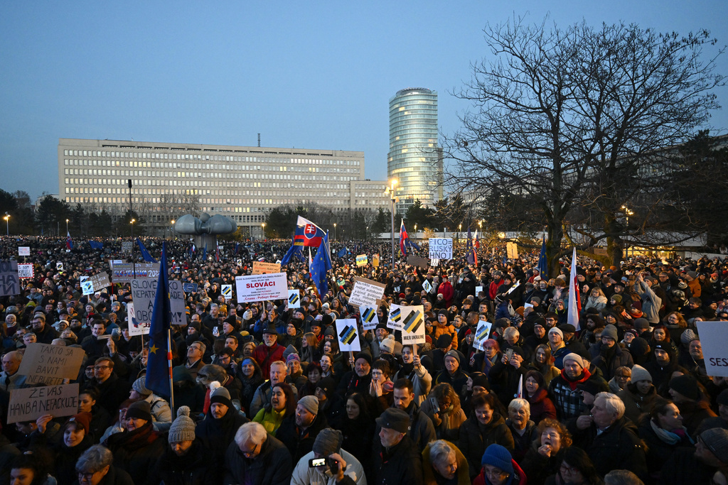 Up to 60,000 protesters gathered in Bratislava to oppose Prime Minister Robert Fico’s tilt away from the European Union in favour of Russia, on January 24, 2025
