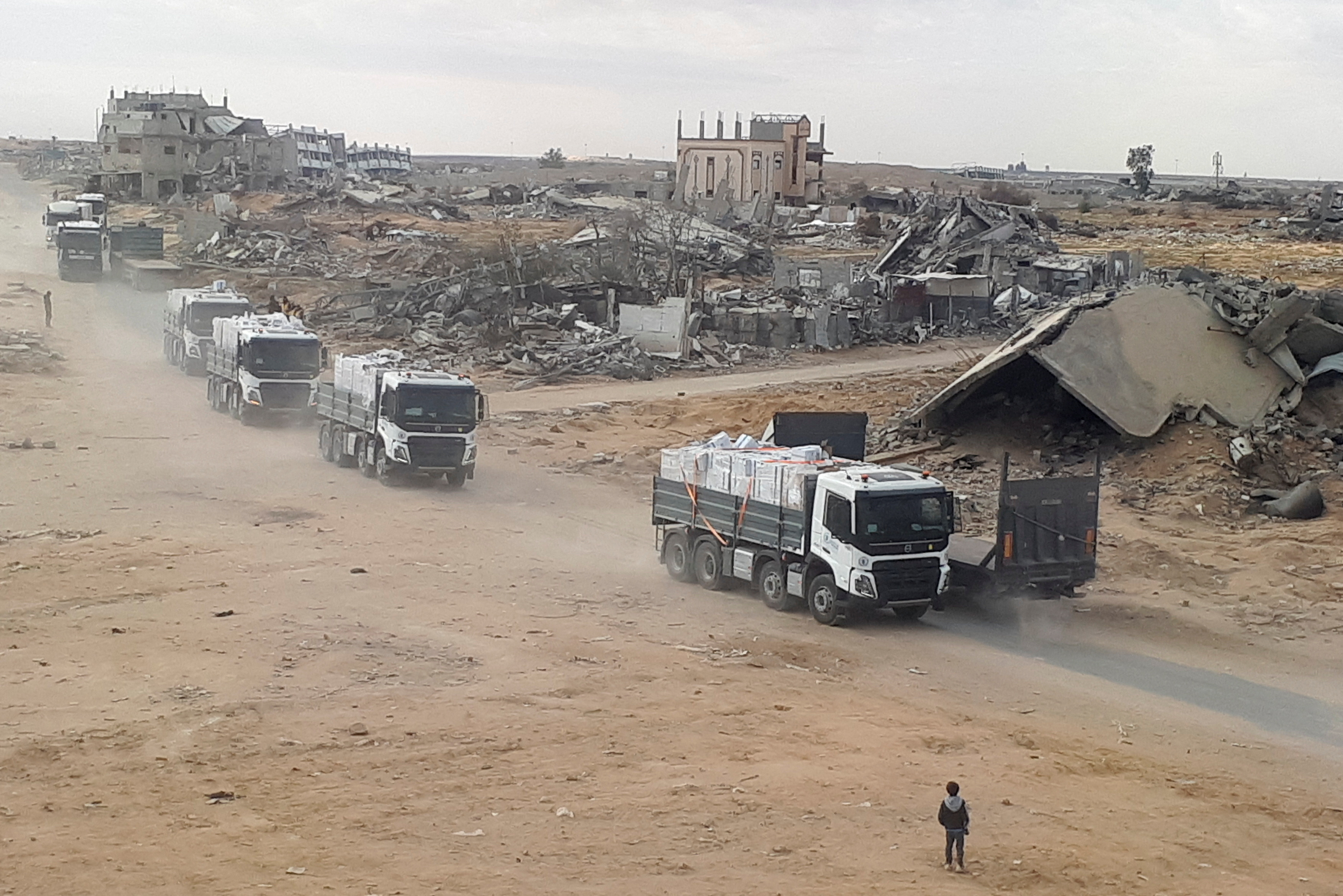 Israeli bombardment leaves Gaza neighborhoods in rubble-strewn wastelands