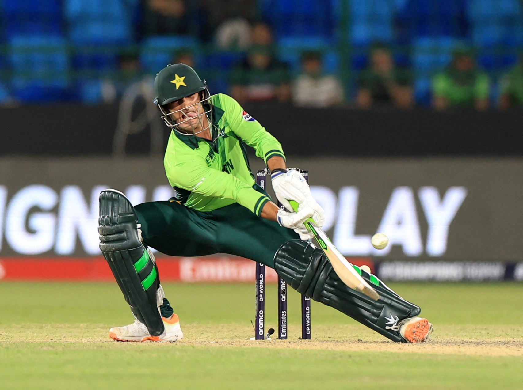 Cricket - ICC Men's Champions Trophy - Group A - Pakistan v New Zealand - National Stadium, Karachi, Pakistan - February 19, 2025 Pakistan's Naseem Shah is bowled out by New Zealand's Matt Henry REUTERS/Akhtar Soomro