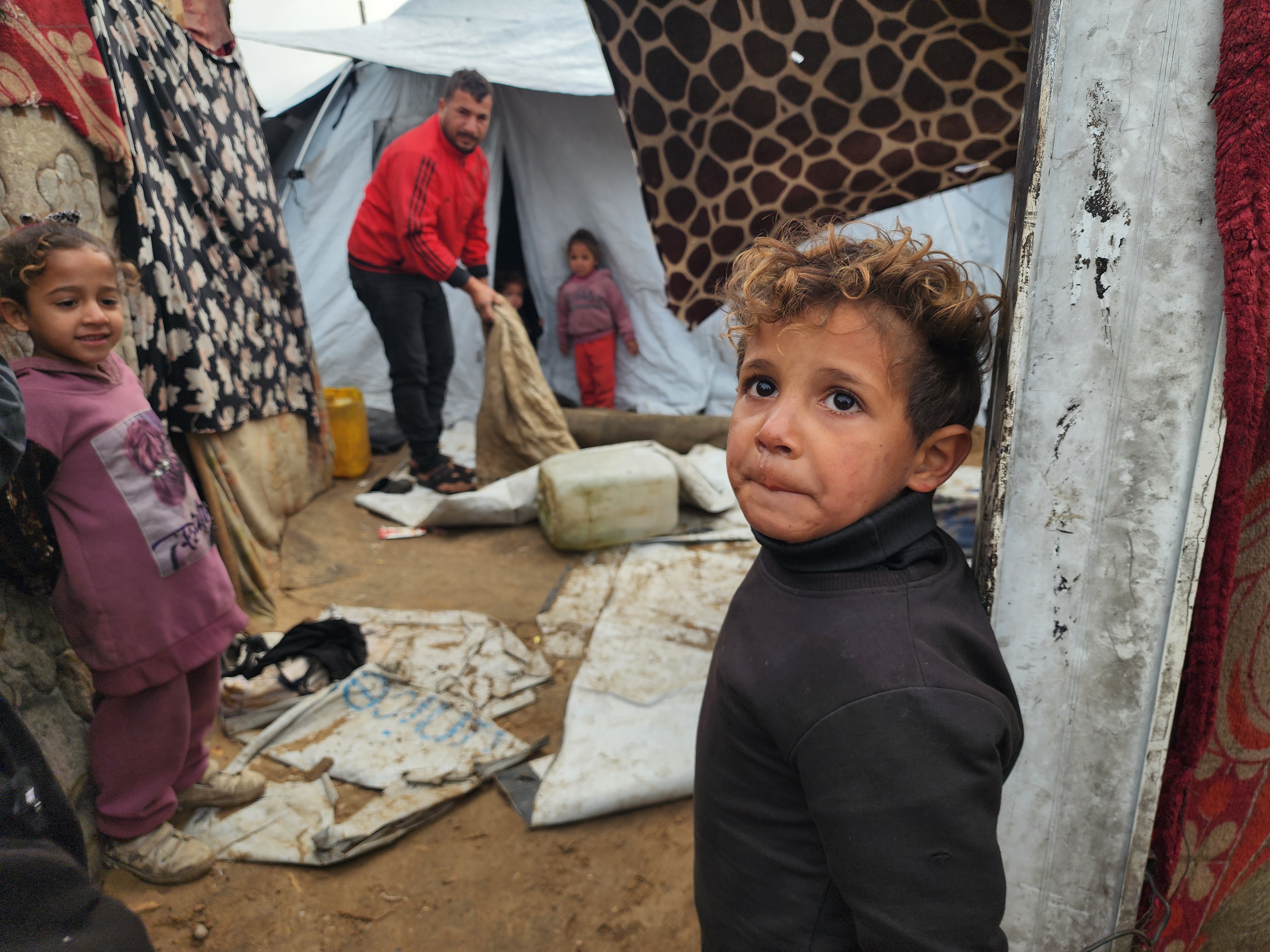 Cold weather conditions negatively affect Palestinians staying in tents following ceasefire