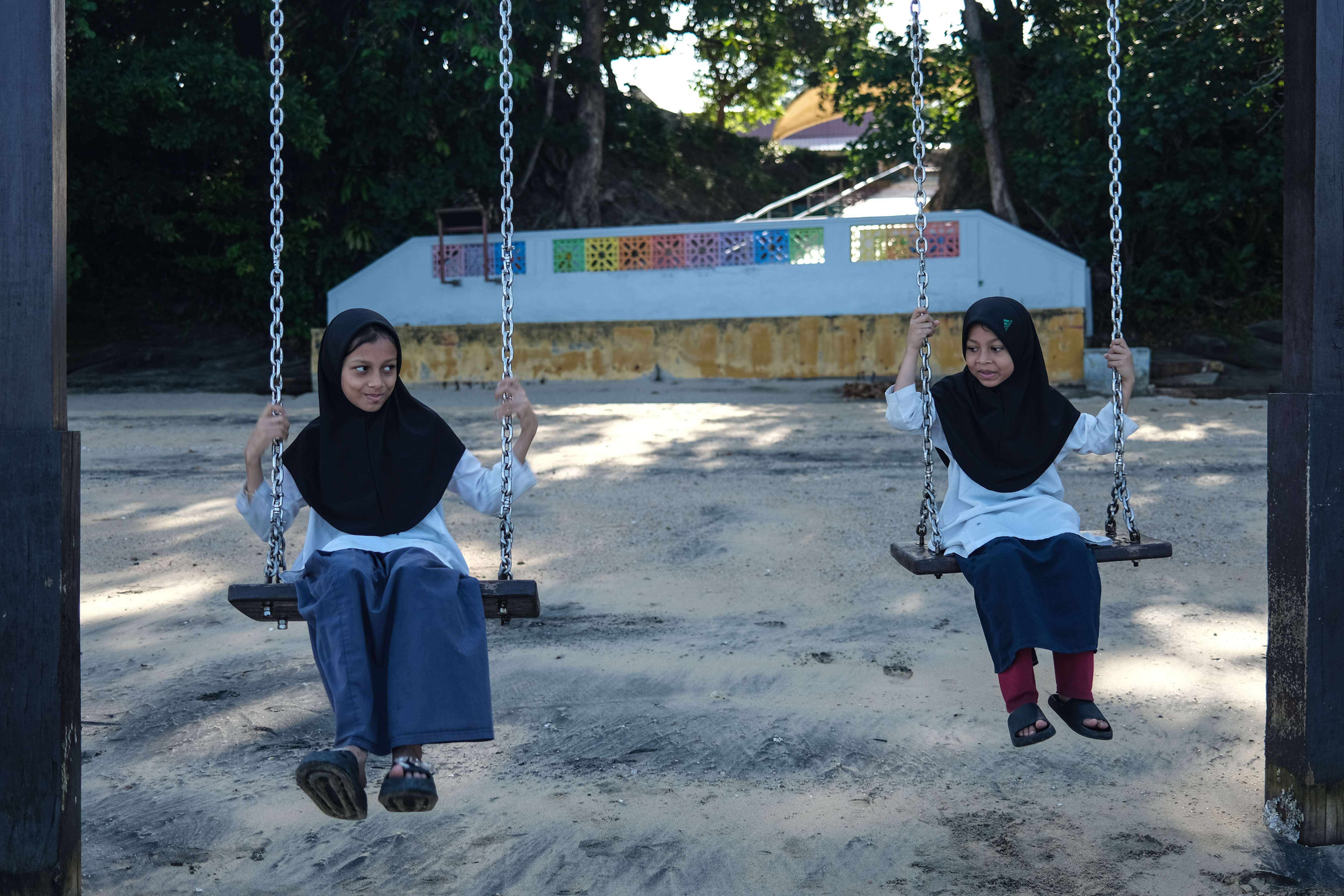 Rohingya children in Malaysia overcome fear to enjoy a day at the beach