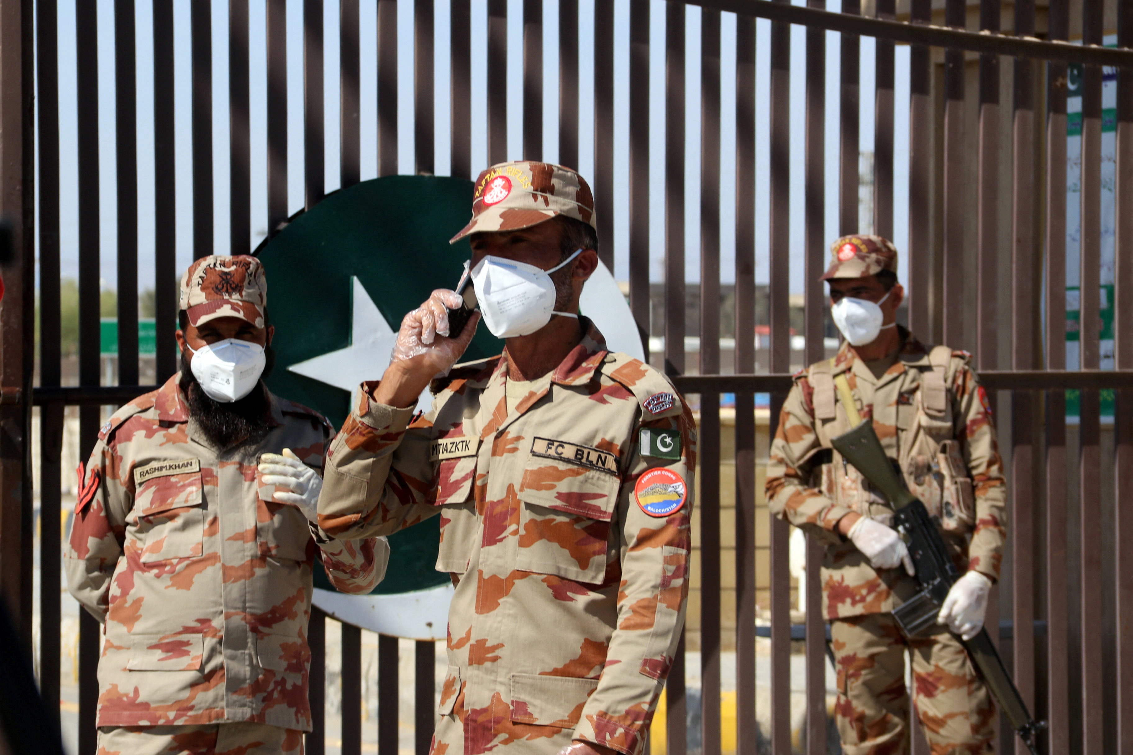 Pakistani security personnel