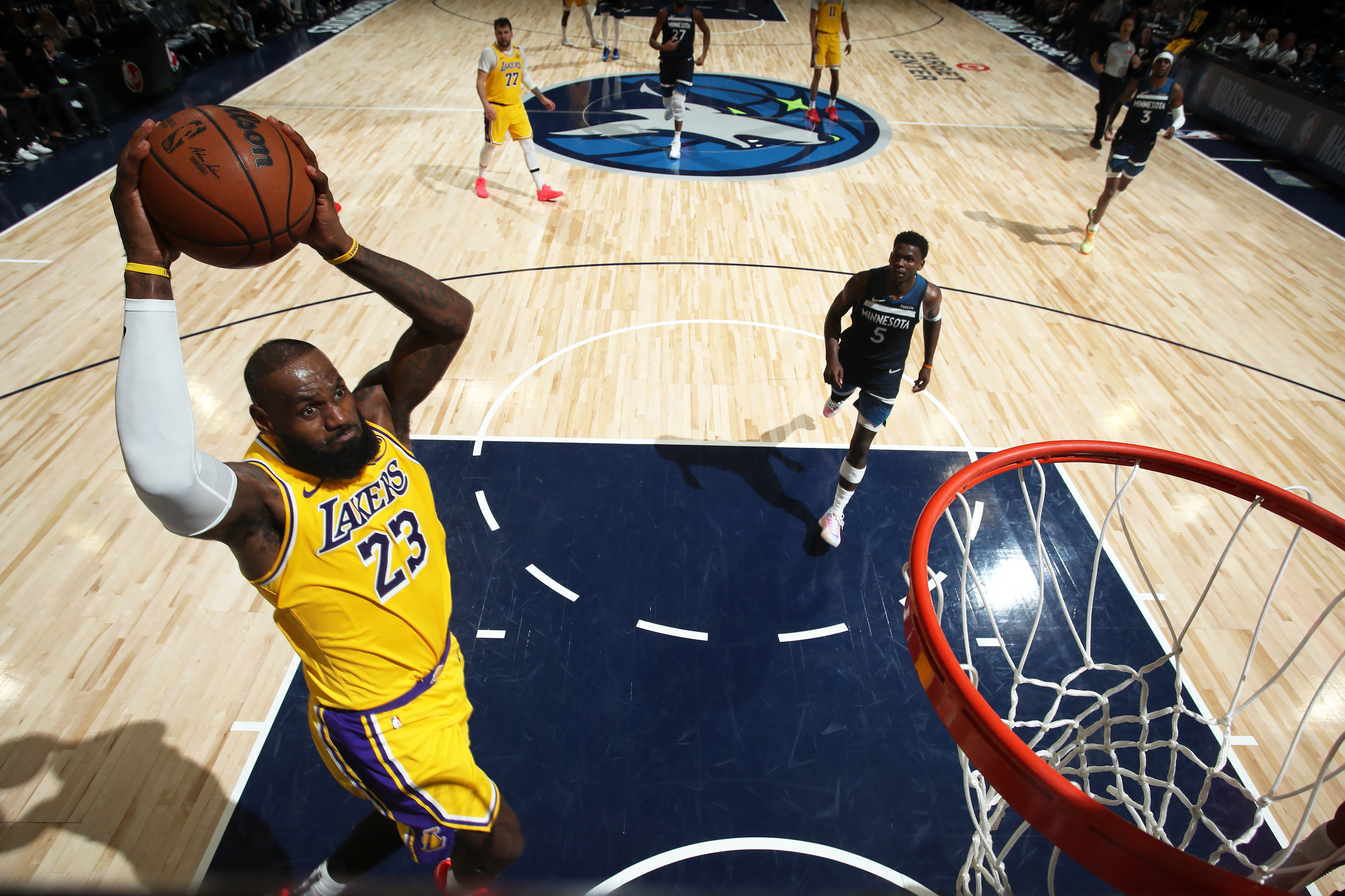 Los Angeles Lakers’ LeBron James #23 scored a game-high 38 points in Game 3 against the Minnesota Timberwolves on April 25, 2025, in Minneapolis, Minnesota, US