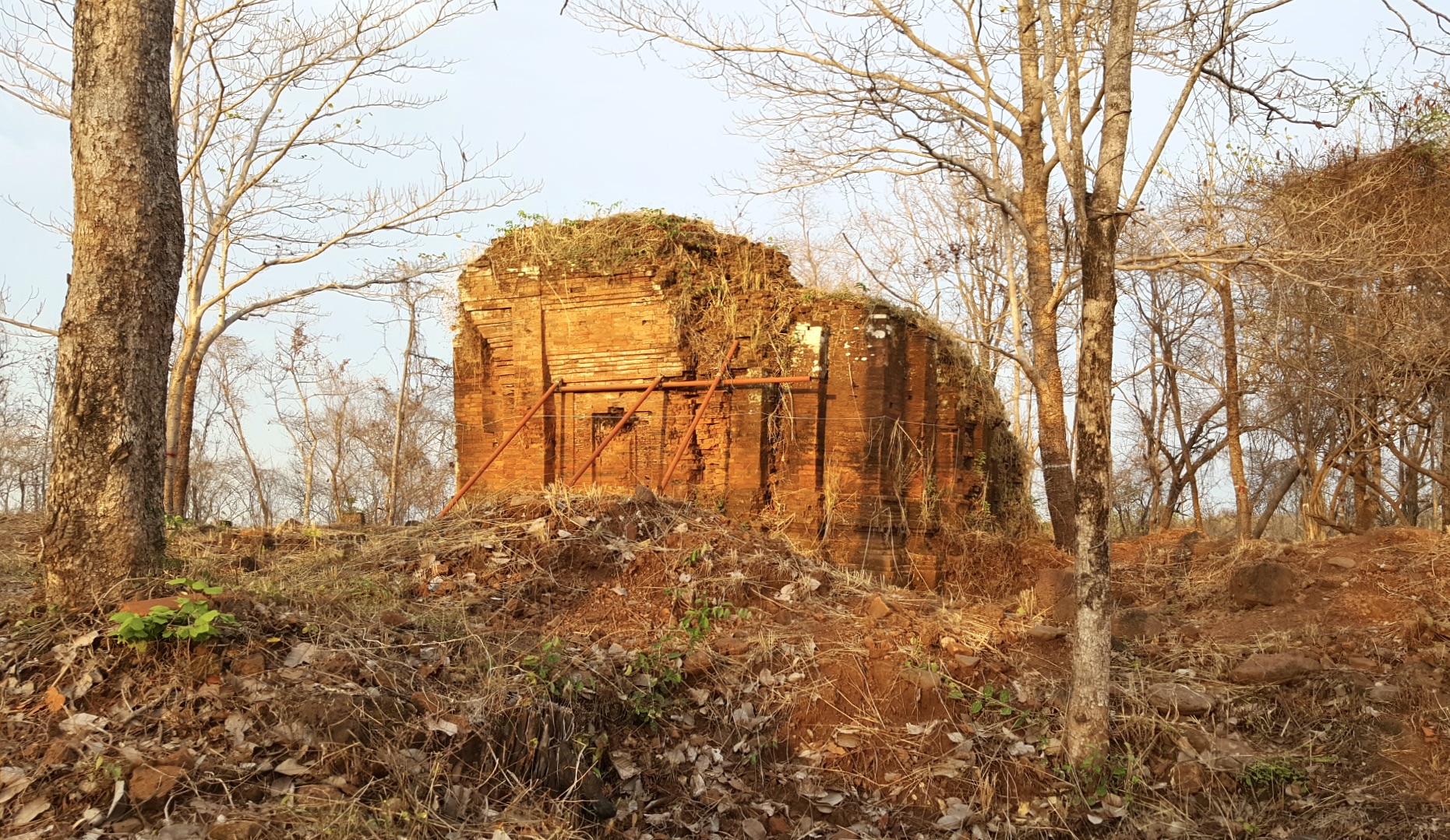 Plai Bat 2 temple in Buriram province, Thailand, from where the Prakhon Chai hoard was looted in the 1960s, as seen in 2016 [Courtesy of Tanongsak Hanwong]
