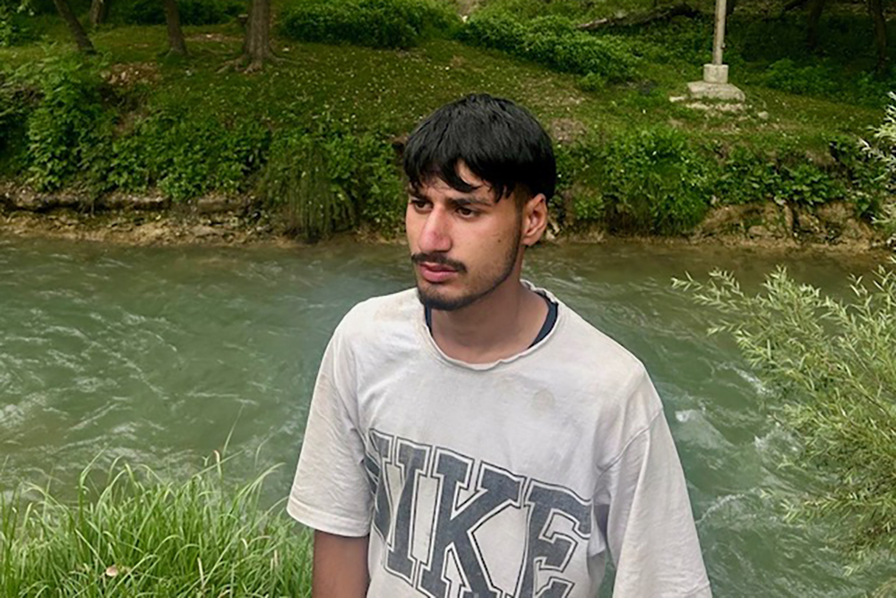 Nasir Amin Bhat captured the Eurasian otter on his mobile phone on May 28, 2025, when he was about to take a bath in the Lidder
