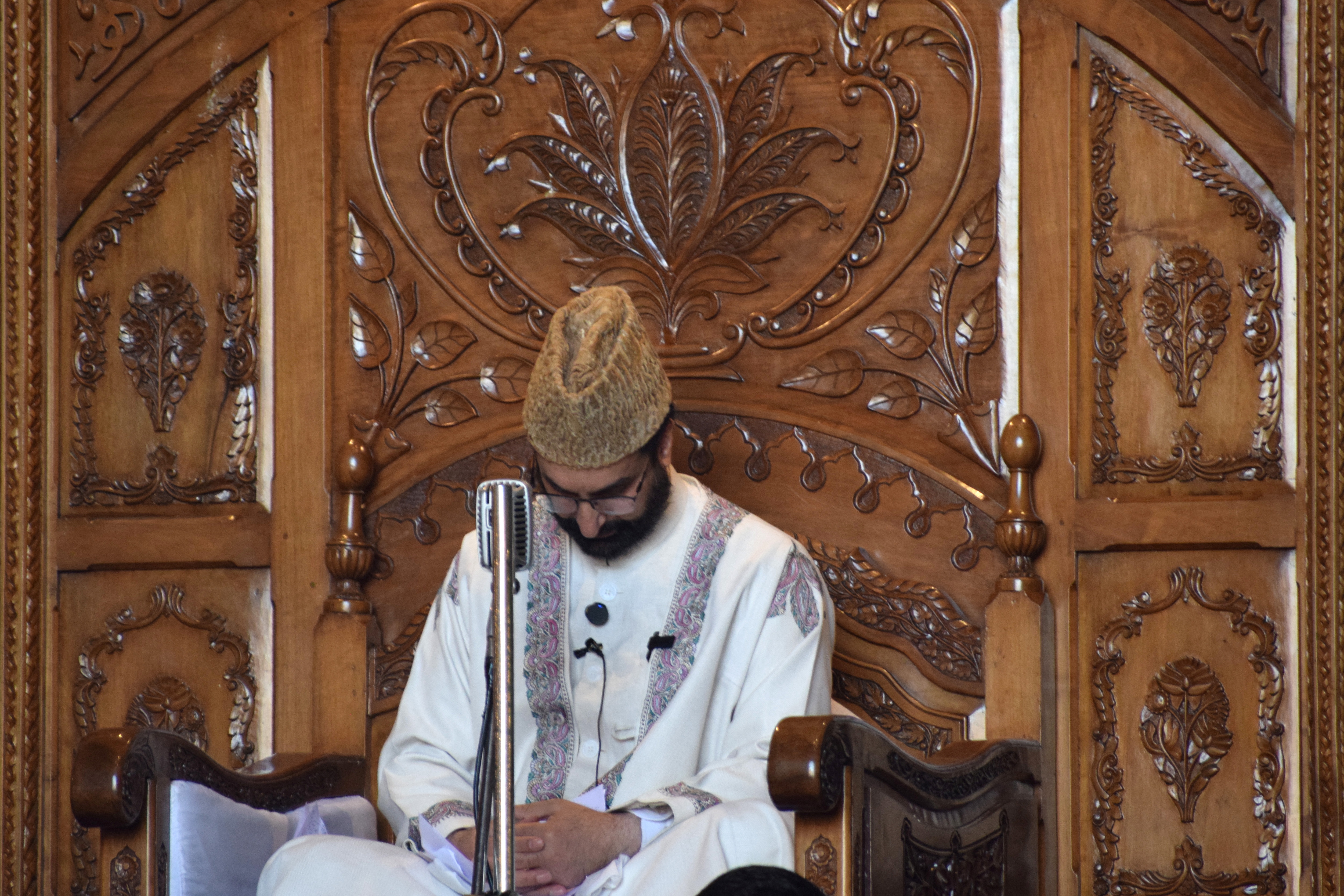 Mirwaiz Umar Farooq pauses during a minute’s silence in memory of the victims of the attack near south Kashmir’s Pahalgam, at the Jamia Masjid in Srinagar, on April 25, 2025. The killing of 26 people led to a brief but intense conflict between India and Pakistan in May