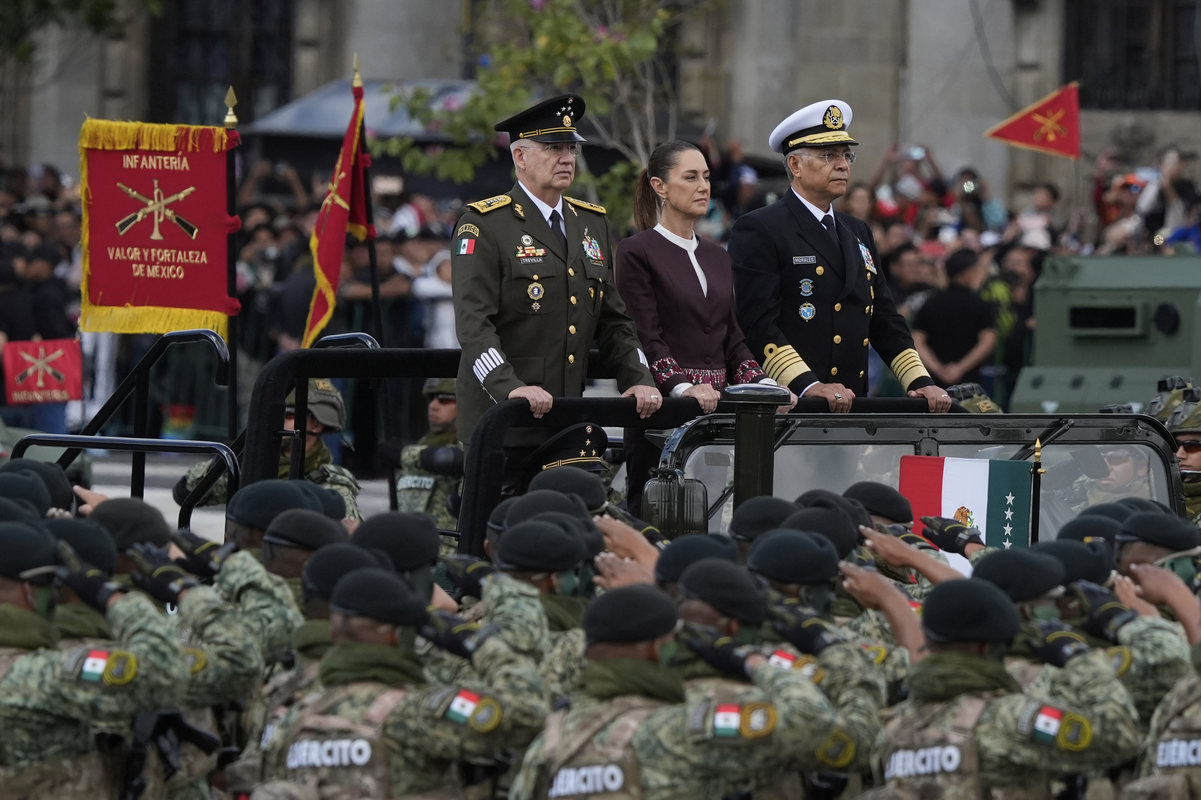 Mexico celebrates historic Independence Day led by first woman president