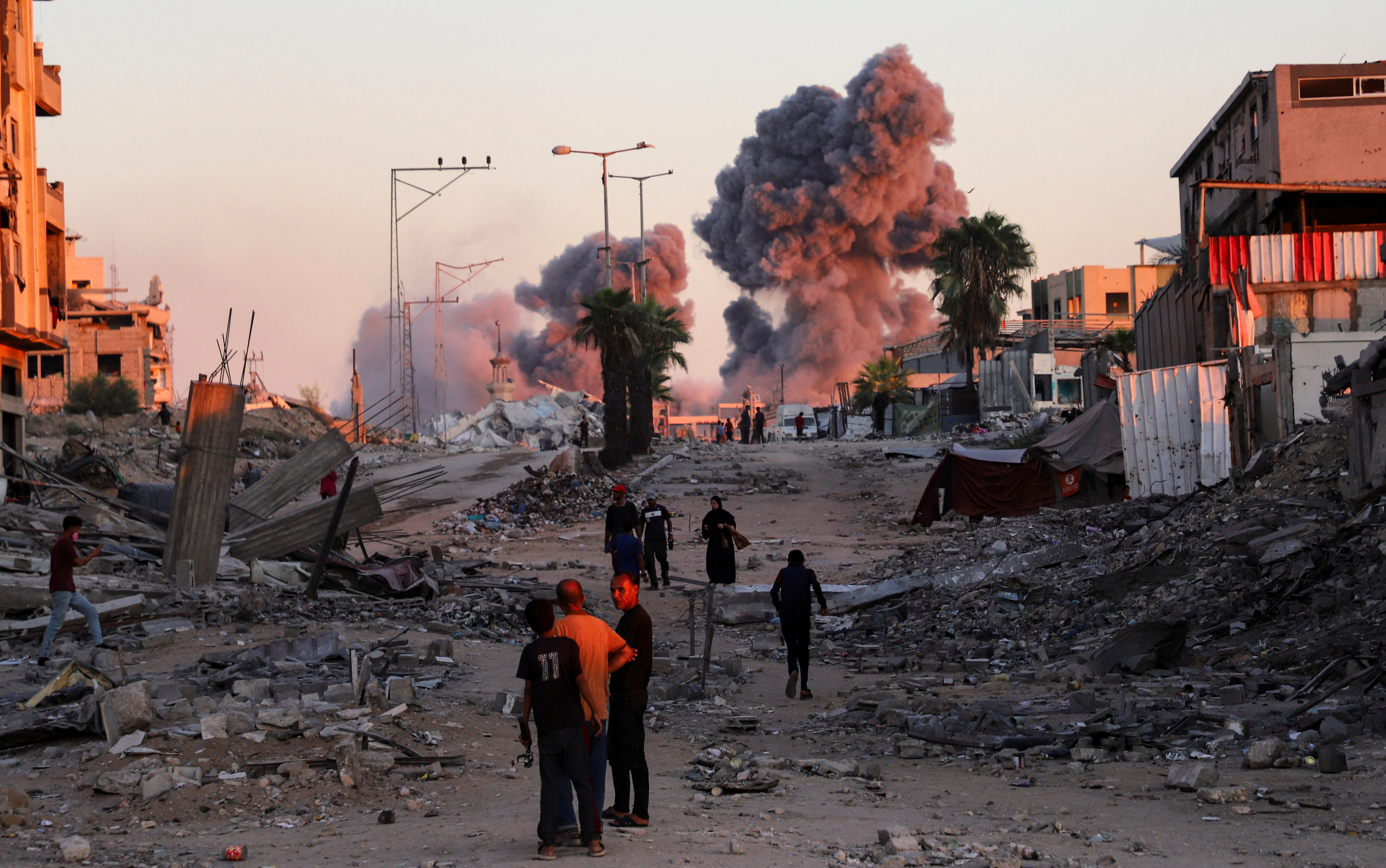 Explosions in Gaza