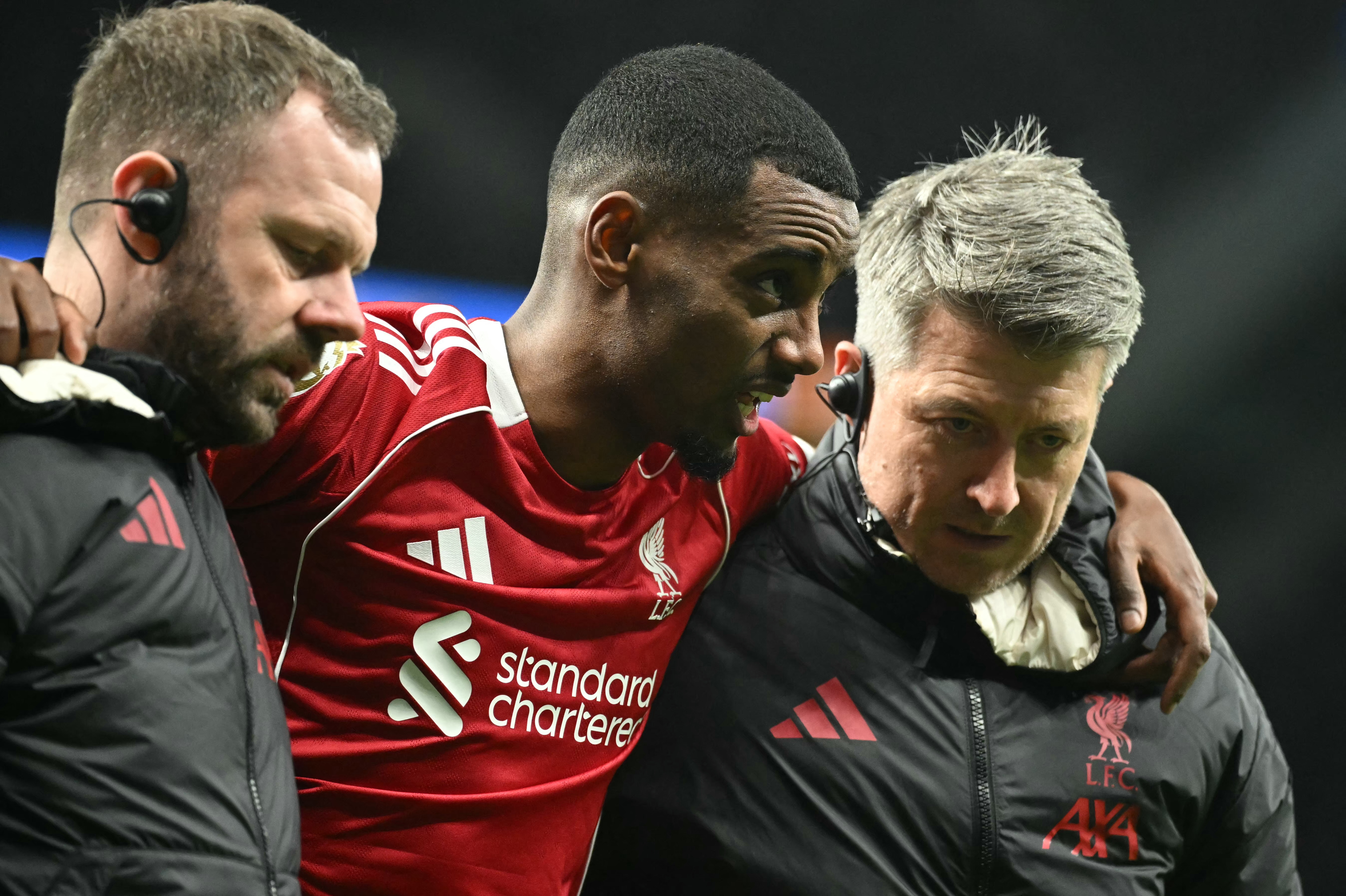 Alexander Isak reacts.