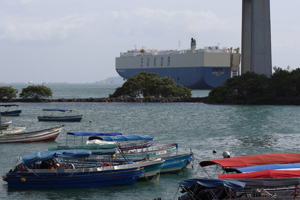 epa12662602 A cargo ship leaves a lock on the Panama Canal in Panama City, Panama, 19 January 2026. Official data showed that Panama’s Monthly Economic Activity Index grew 4.37 percent year-on-year in November, supported by sectors including transportation, construction and finance. EPA/Carlos Lemos