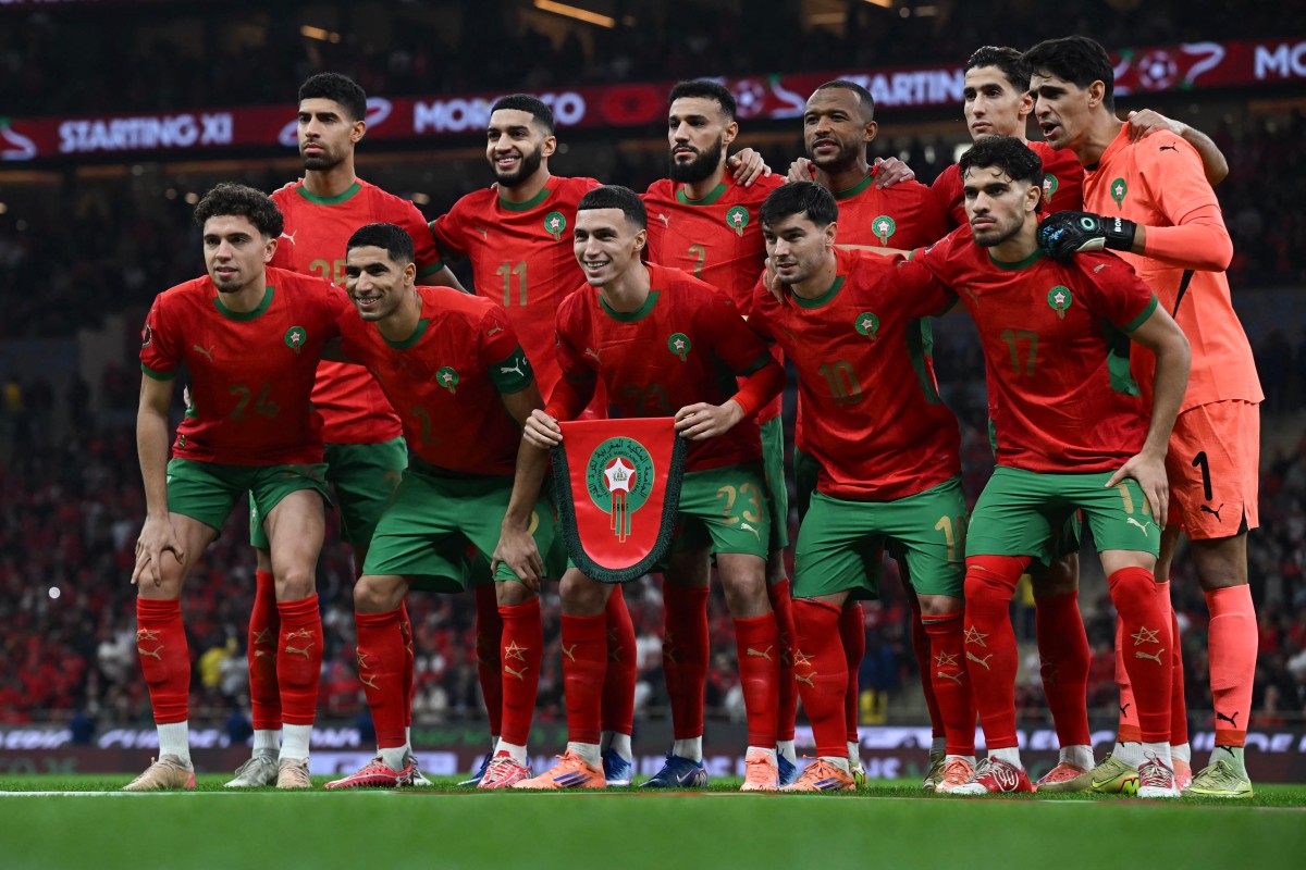 Morocco players pose prior the Africa Cup of Nations (CAN) semi-final football match between Nigeria and Morocco