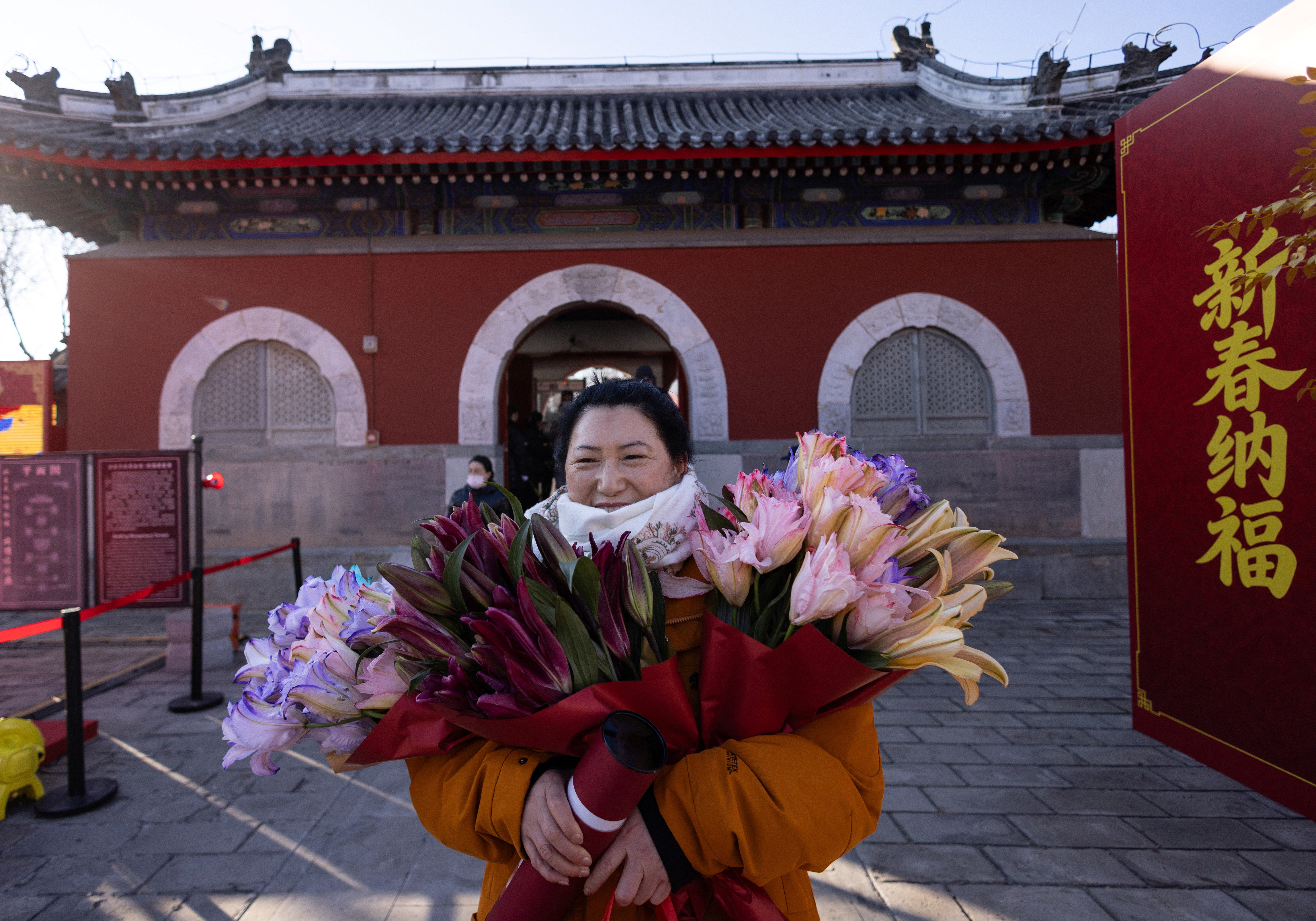Global celebrations welcome the Year of the Horse with fireworks