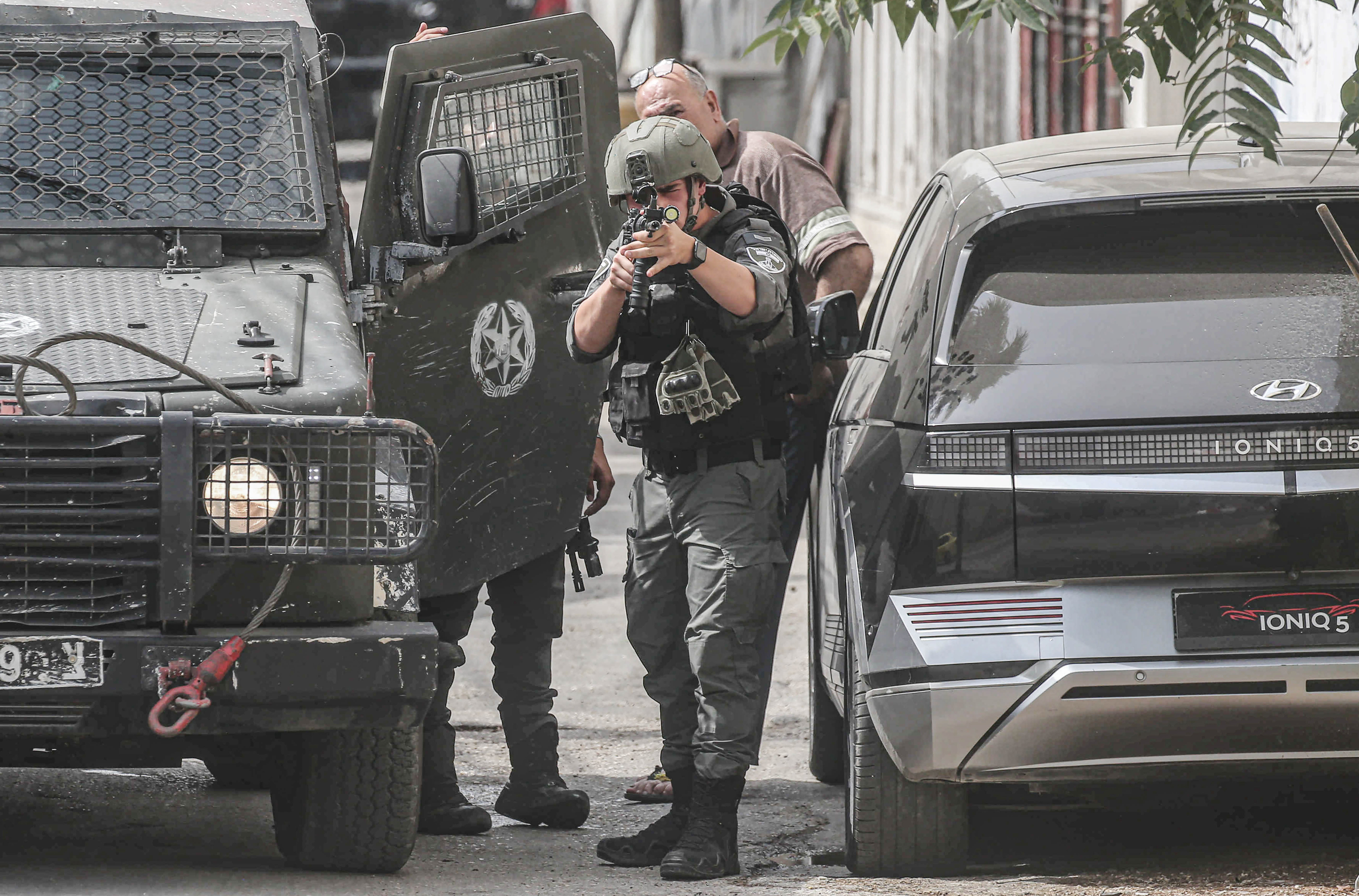 At least 12,135 soldiers enlisted in the Israeli military hold United States passports