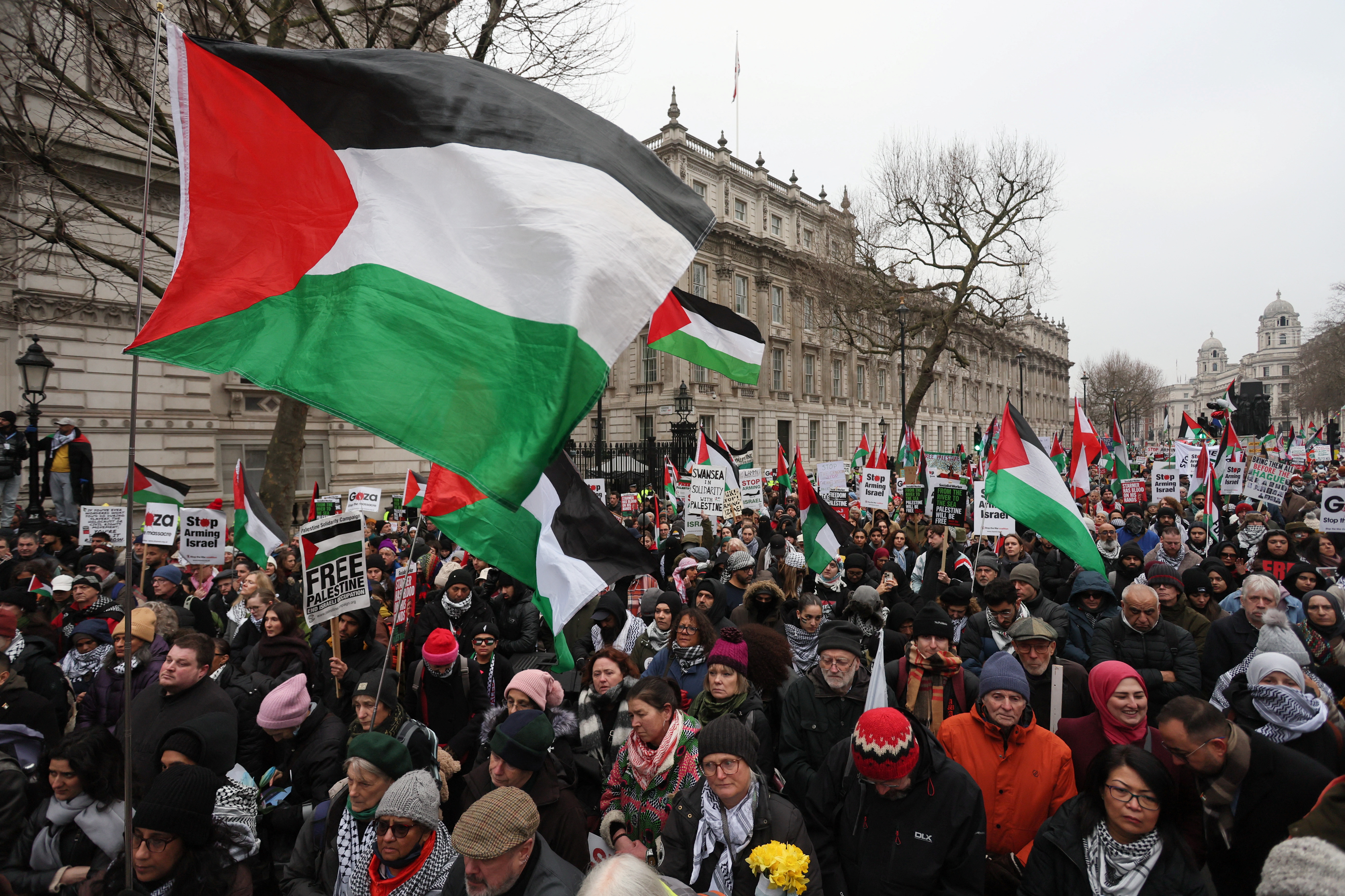 People attend a demonstration in support of Palestinians in Gaza, after Israel and Hamas reached a ceasefire deal, in London, Britain January 18, 2025. REUTERS/Isabel Infantes