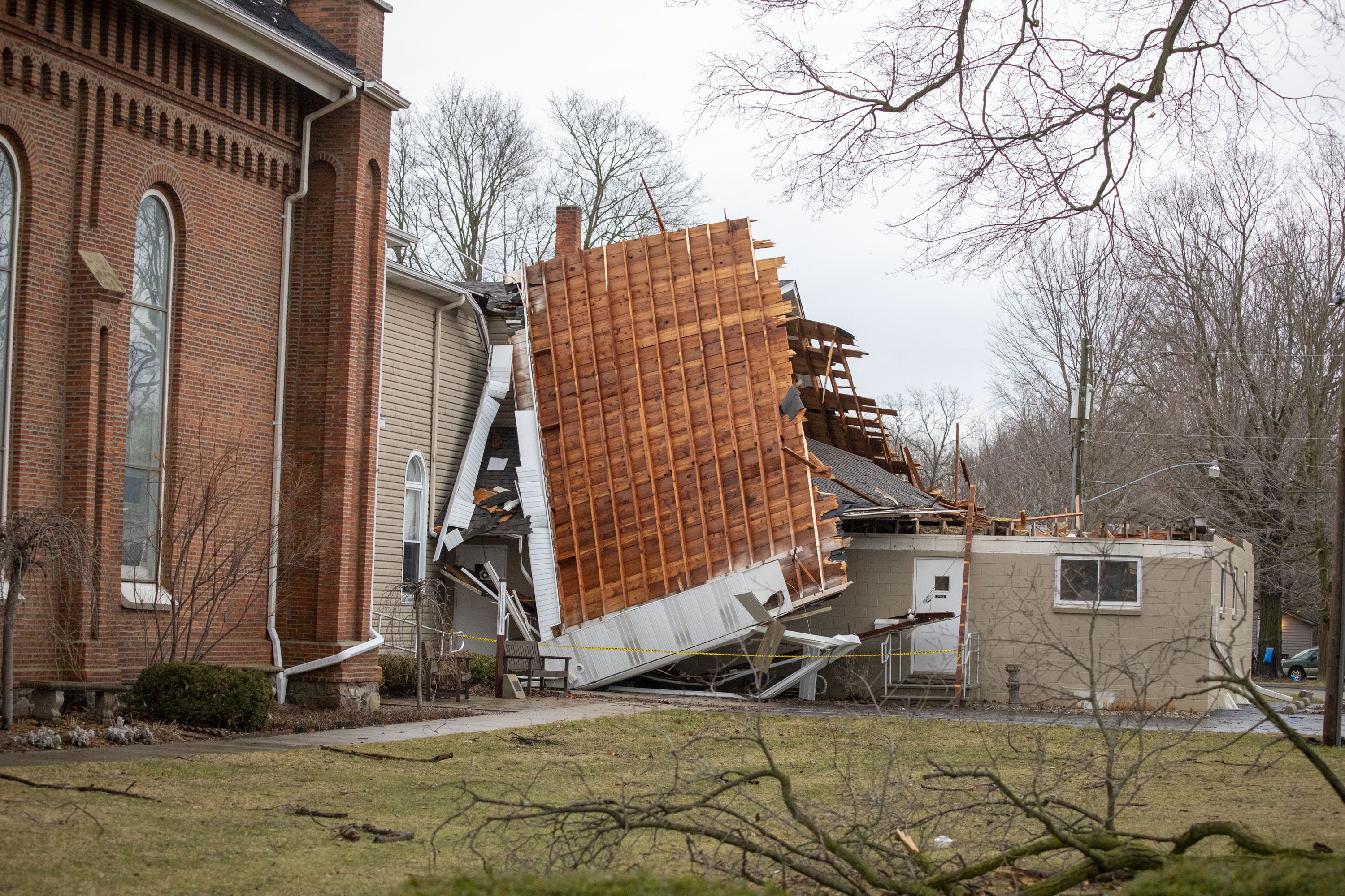 a building damaged by a tornadoe