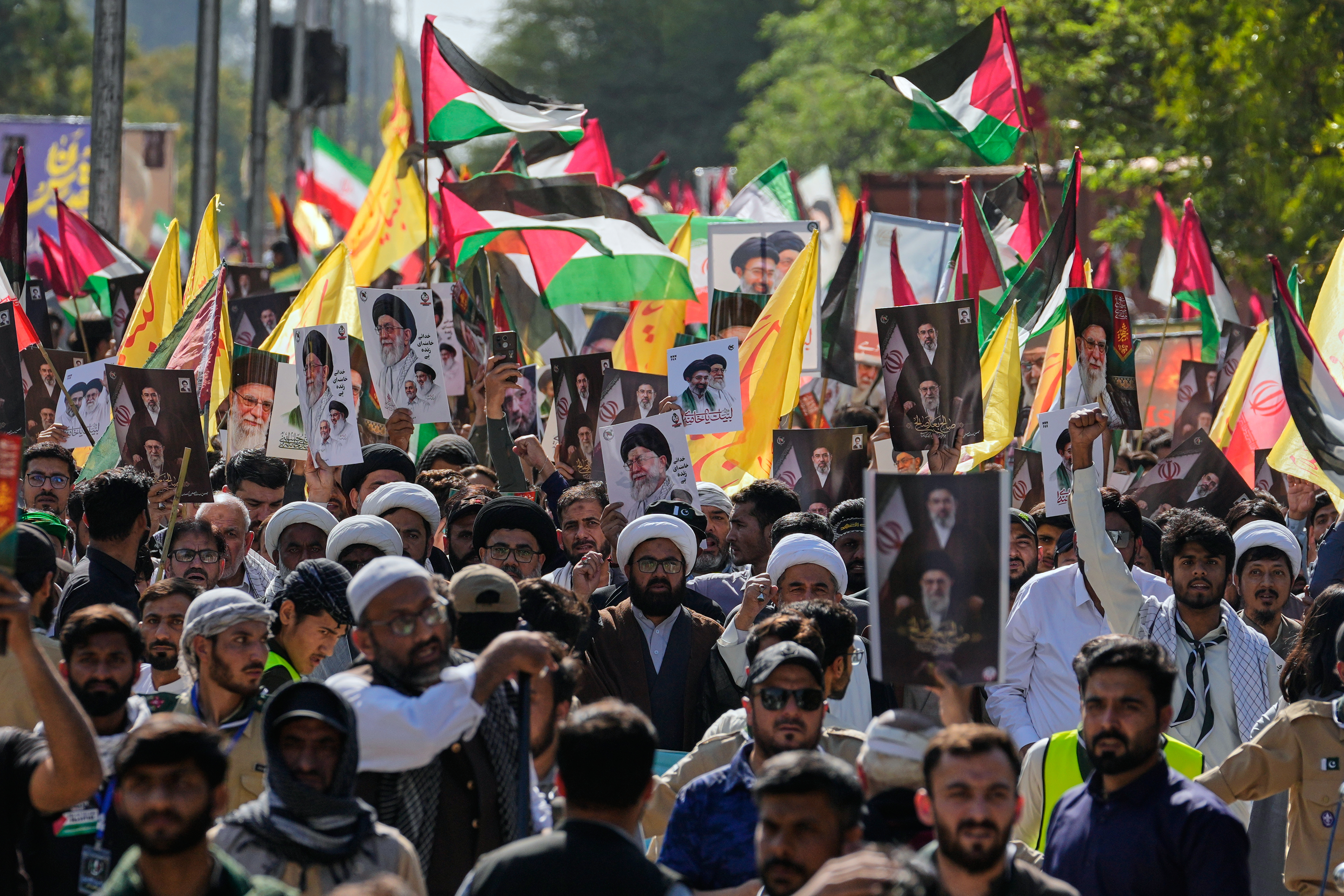 Thousands march for Palestine during Al-Quds Day demonstrations worldwide