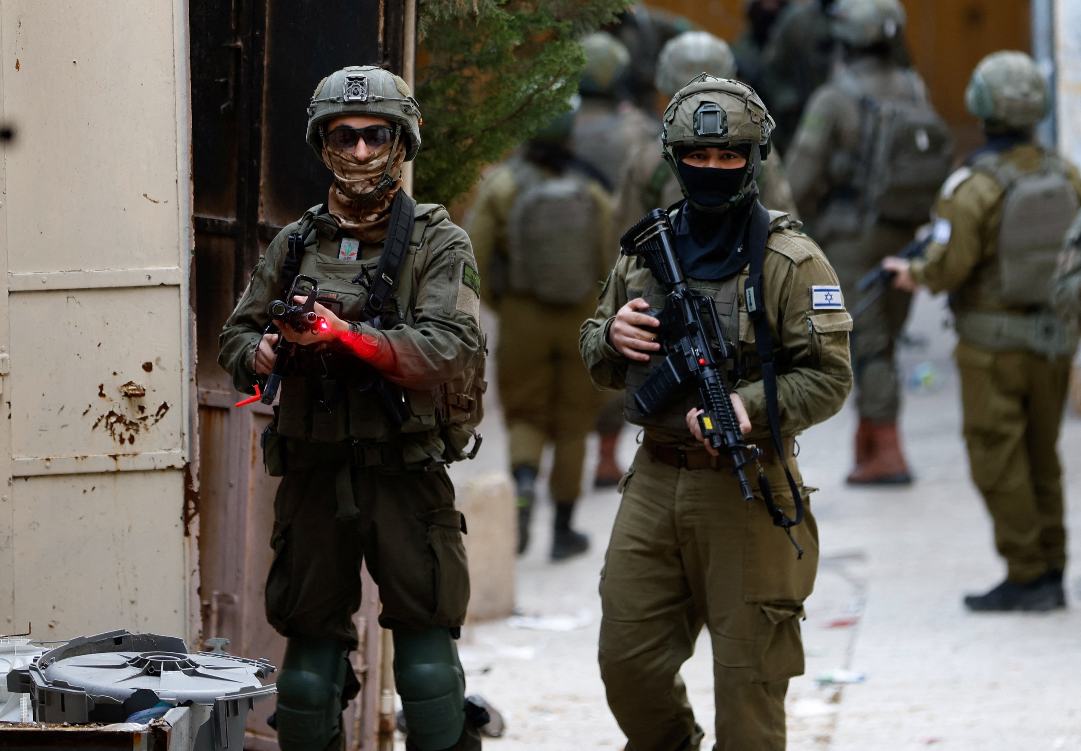 Two Israeli soldiers