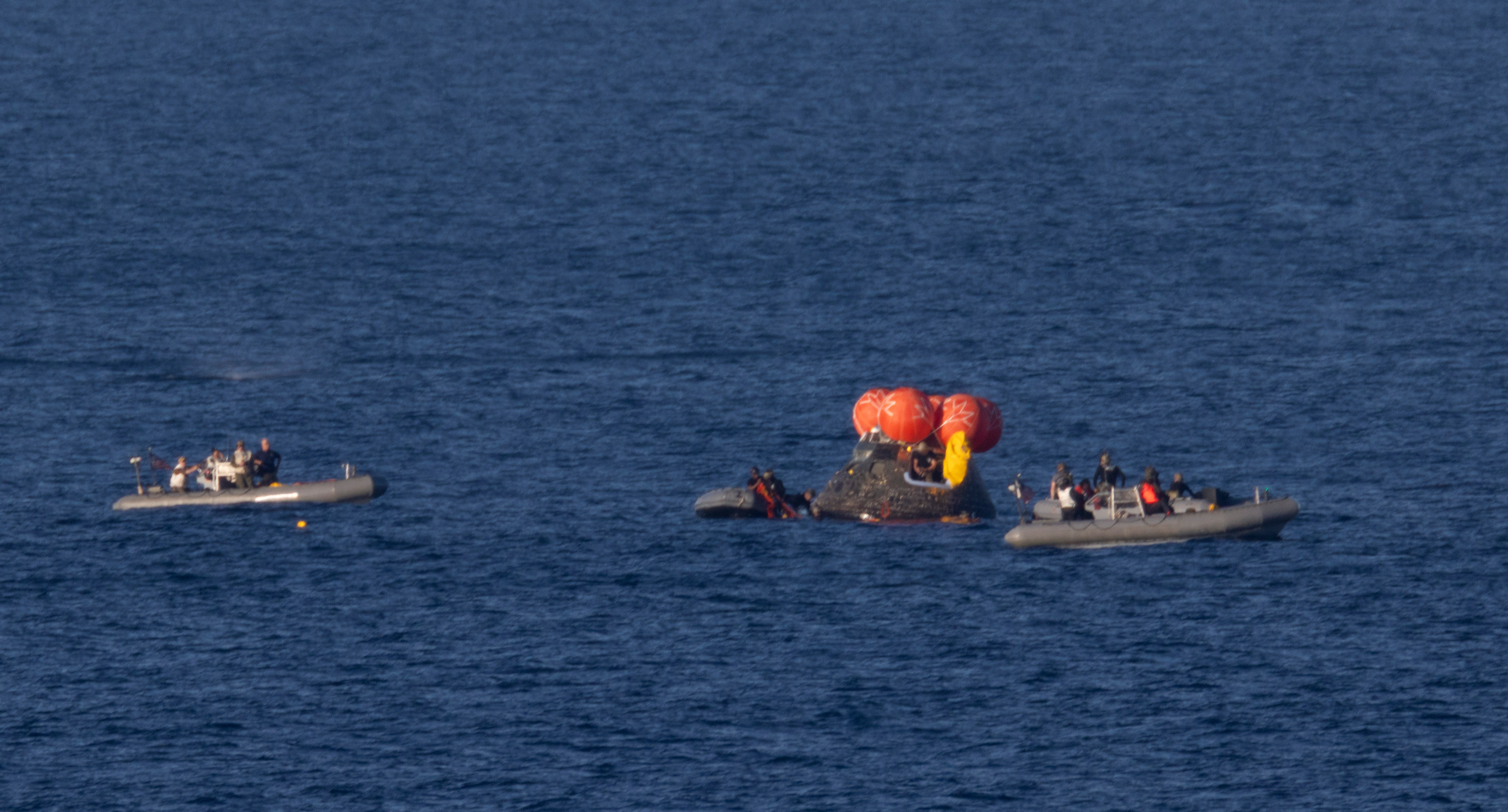 Artemis II’s record-breaking journey around the moon ends with dramatic splashdown