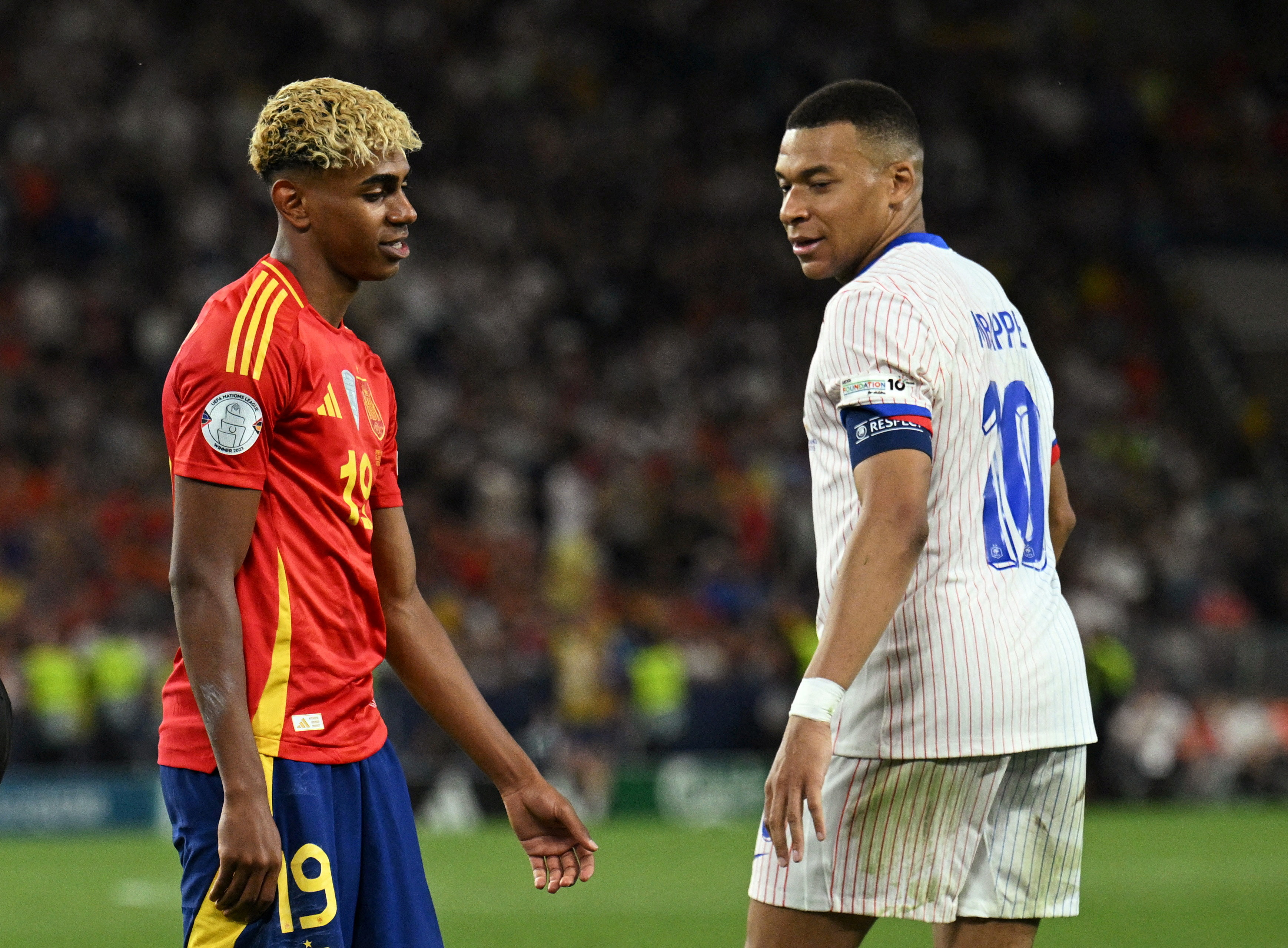 Spain's Lamine Yamal and France's Kylian Mbappe.