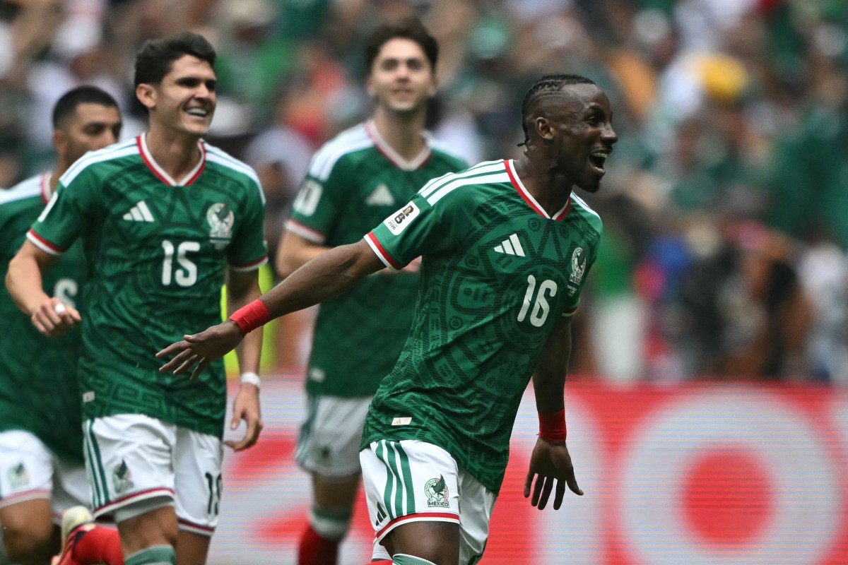 Mexico's forward #16 Julian Quinones celebrates scoring his team's first goal during the 2026 World Cup Group A football match between Mexico and South Africa