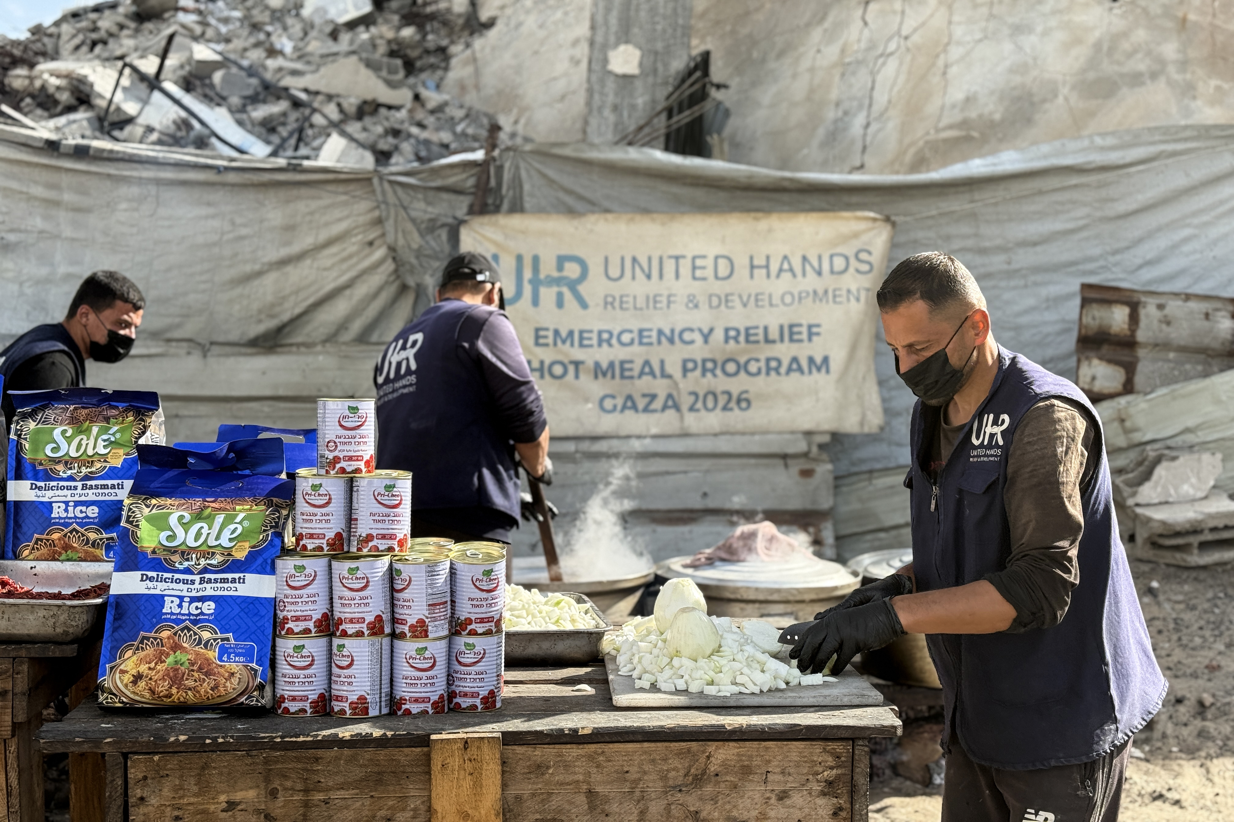 Daily meal preparation for families in need
