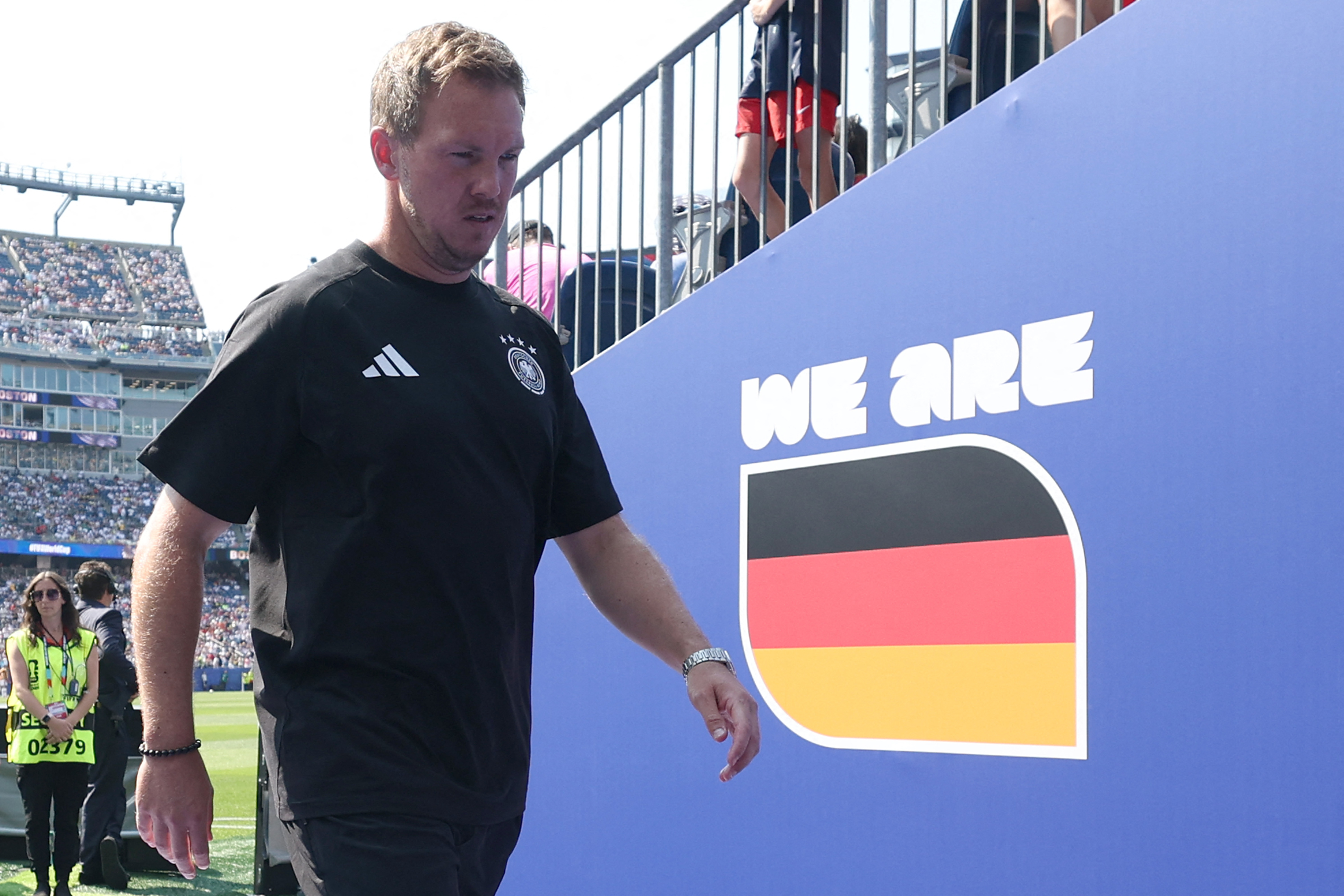 FOXBOROUGH, MASSACHUSETTS - JUNE 29: Julian Nagelsmann, Head Coach of Germany, walks off the pitch after warm ups before the FIFA World Cup 2026 Round Of 32 match between Germany and Paraguay at Boston Stadium on June 29, 2026 in Foxborough, Massachusetts. Alexander Hassenstein/Getty Images/AFP (Photo by ALEXANDER HASSENSTEIN / GETTY IMAGES NORTH AMERICA / Getty Images via AFP)