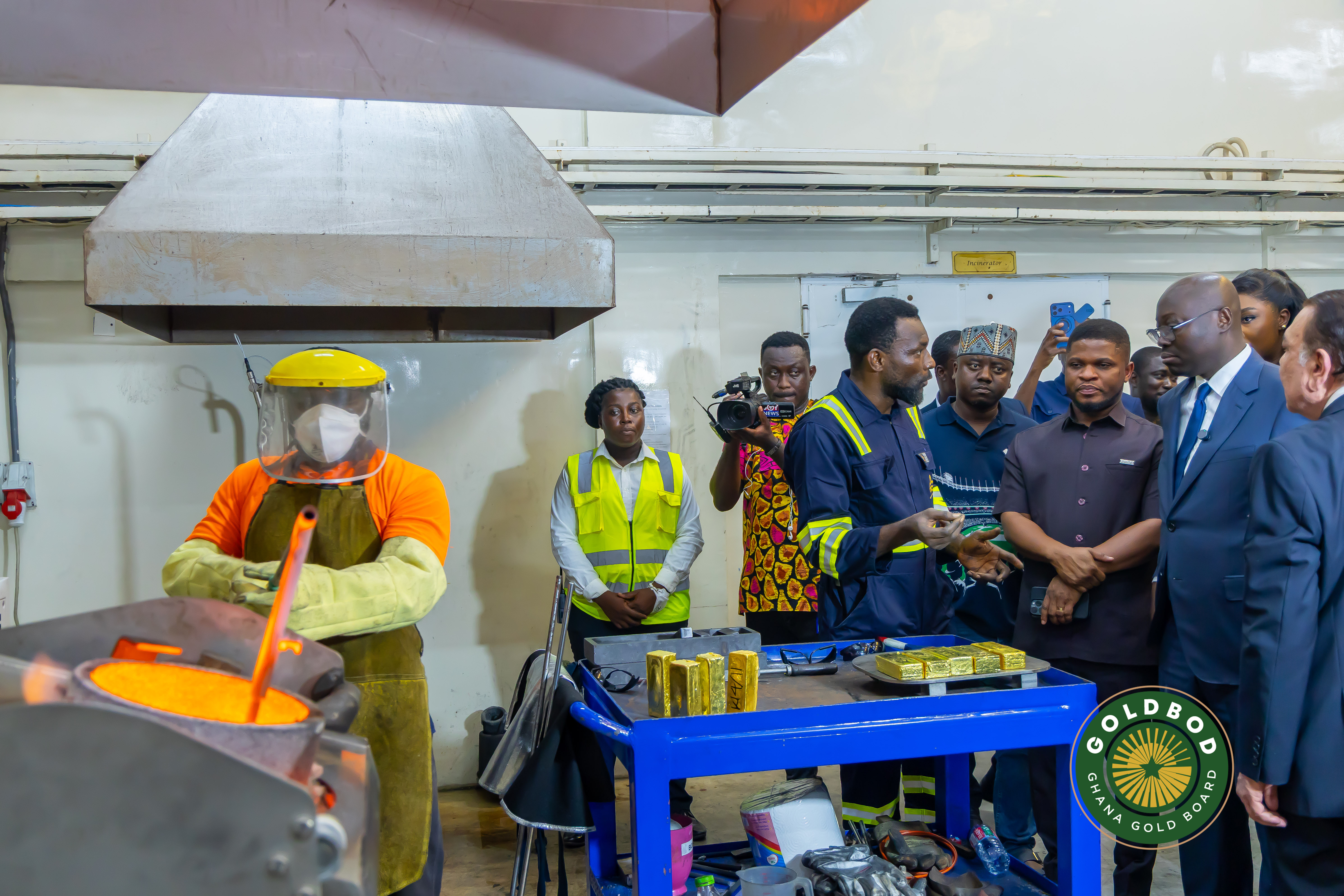 Ghana’s Finance Minister Dr Cassiel Ato Baah Forson (centre) and GoldBod CEO Sammy Gyamfi (right) inspect Gold Coast Refinery alongside officials. Courtesy of Ghana Gold Board (GoldBod).