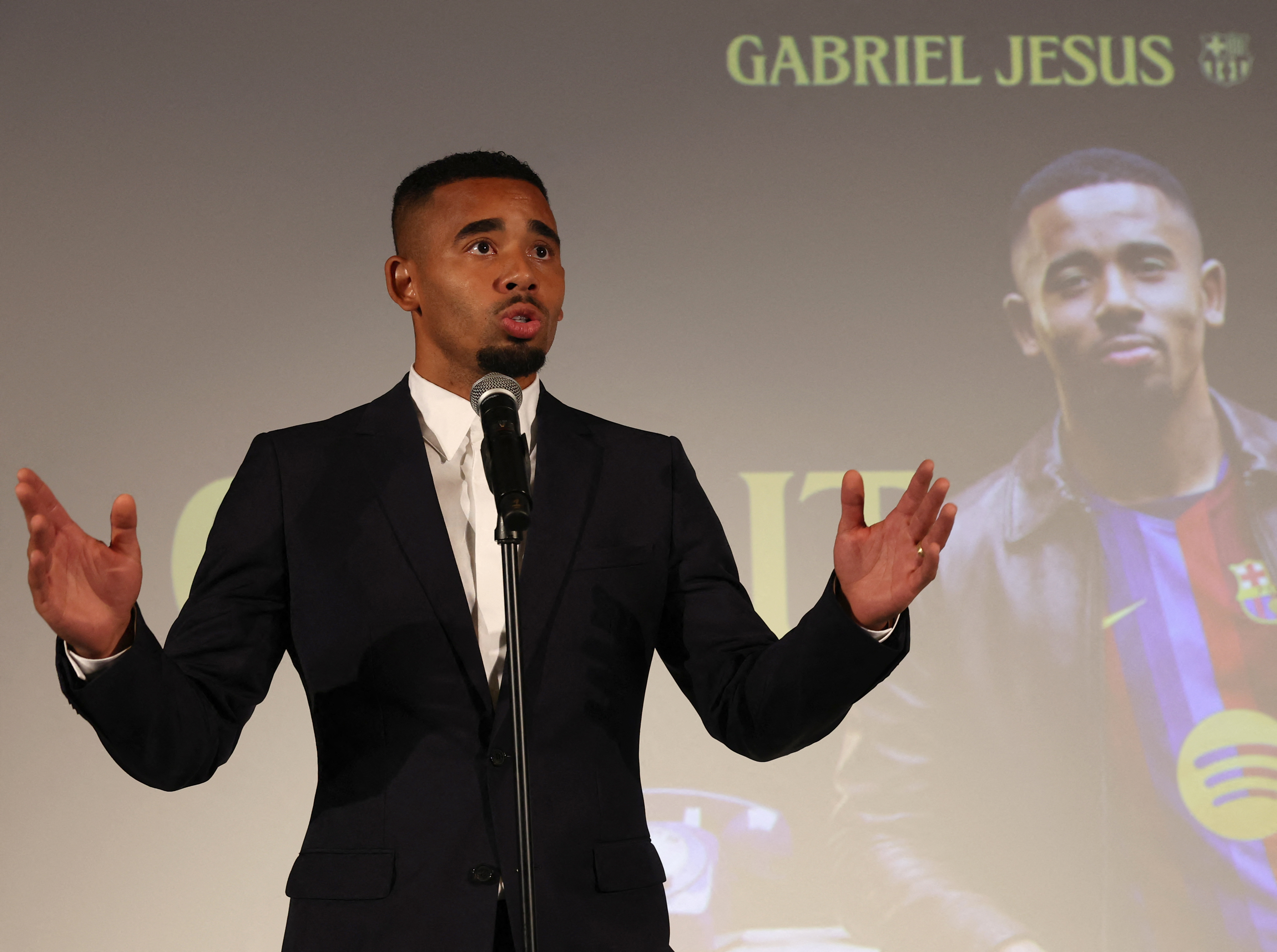 Brazilian forward Gabriel Jesus talks during his official presentation as FC Barcelona's new football player on September 1, 2026 in Barcelona. Barcelona signed Brazilian forward Gabriel Jesus from Arsenal on a deal until 2029. (Photo by Lluis GENE / AFP)