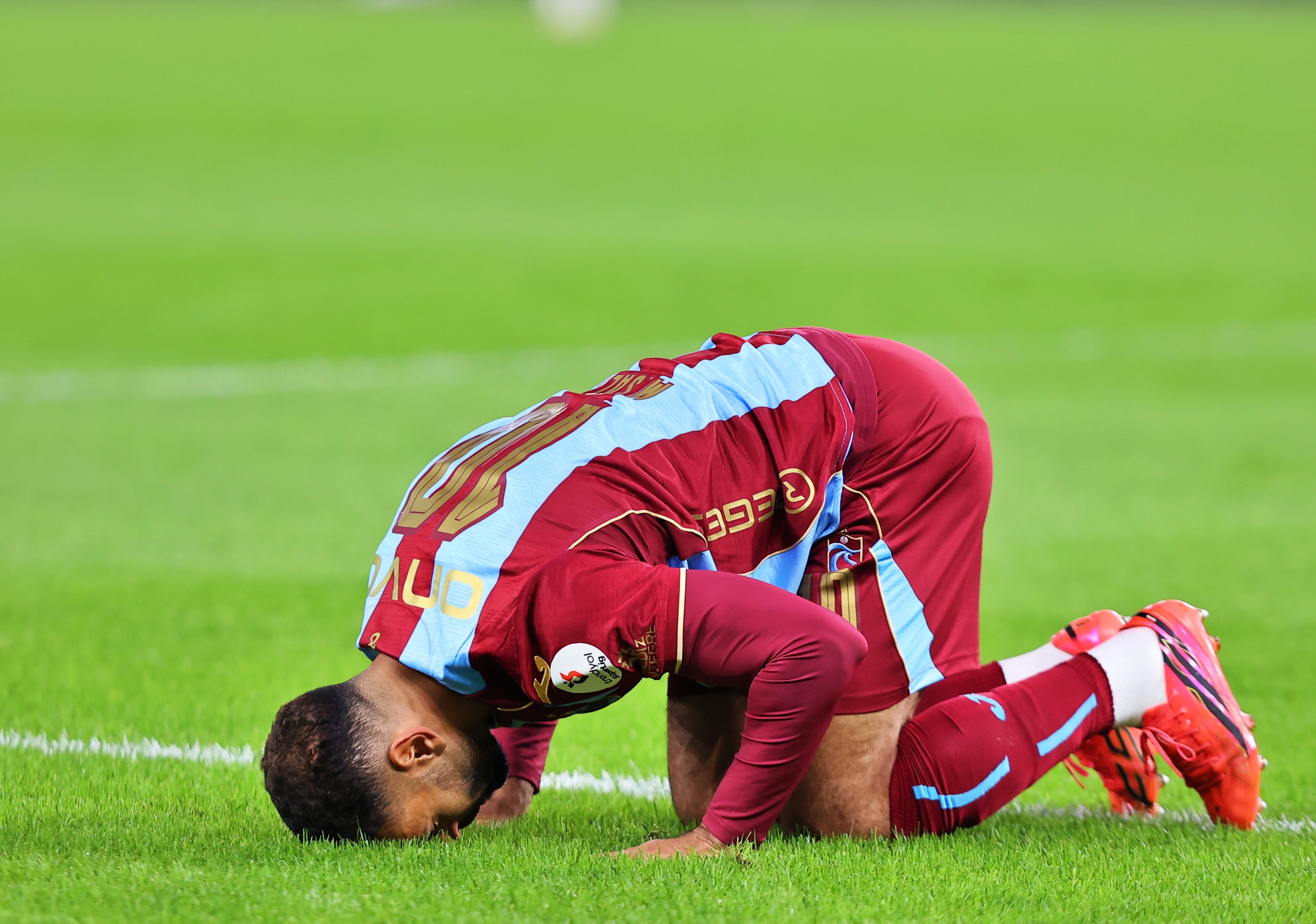 TRABZON, TURKIYE - SEPTEMBER 19: Muhammed Salah of Trabzonspor celebrates after scoring a goal during the Turkish Super Lig Week 6 match between Trabzonspor and Galatasaray at Papara Park in Trabzon, Turkiye on September 19, 2026. (Photo by Hamza Onder Kuloglu/Anadolu via Getty Images)