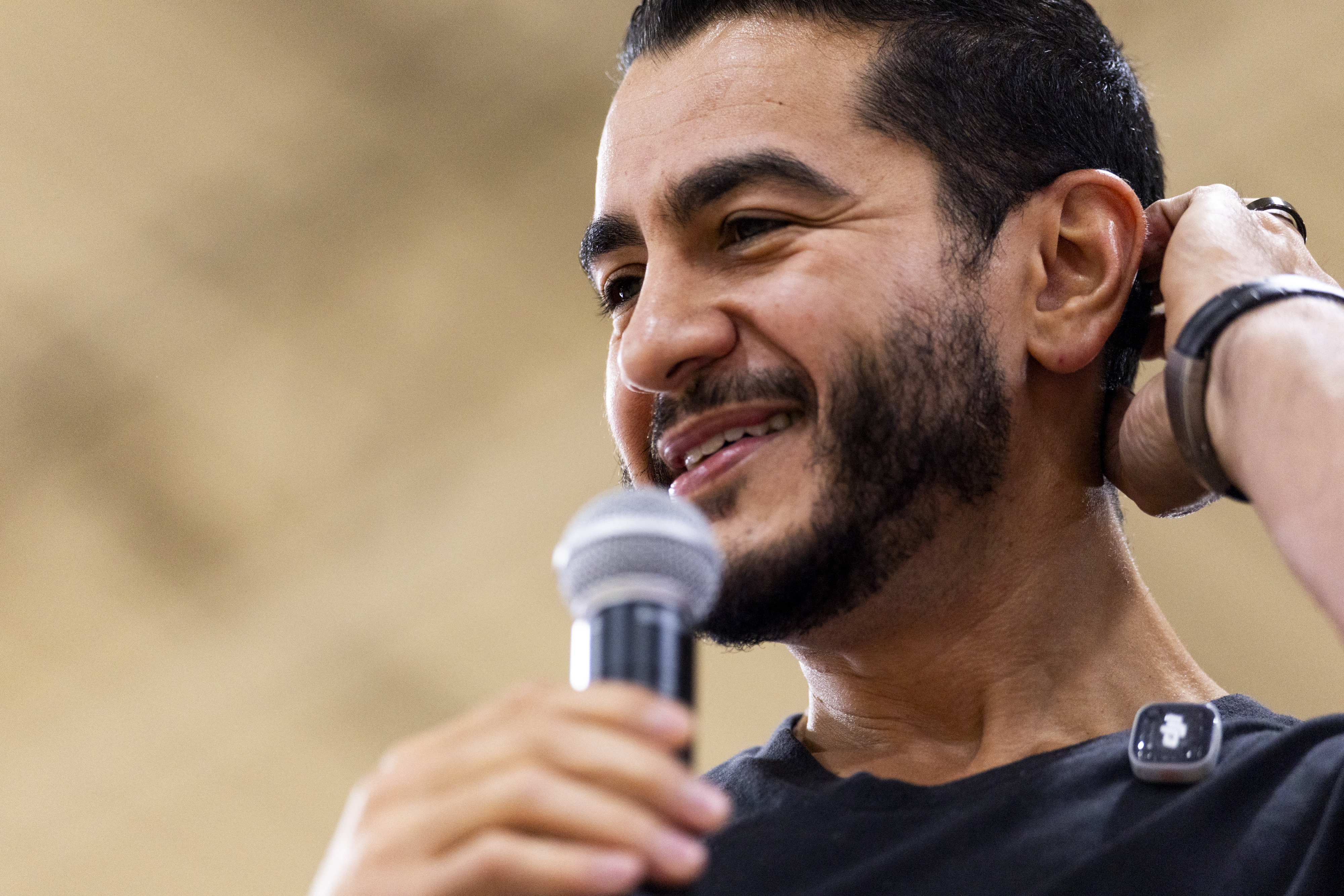 WATERFORD, MICHIGAN - SEPTEMBER 3: Democratic candidate for U.S. Senate Abdul El-Sayed answers questions from attendees during a town hall event, part of a series of events across Michigan focused on hearing from voters, on September 3, 2026 at the Oakland Expo Center in Waterford, Michigan. El-Sayed is scheduled to hold additional town halls throughout September and early October in Lansing, Grand Rapids, Detroit, Flint and Macomb. Emily Elconin/Getty Images/AFP (Photo by Emily Elconin / GETTY IMAGES NORTH AMERICA / Getty Images via AFP)