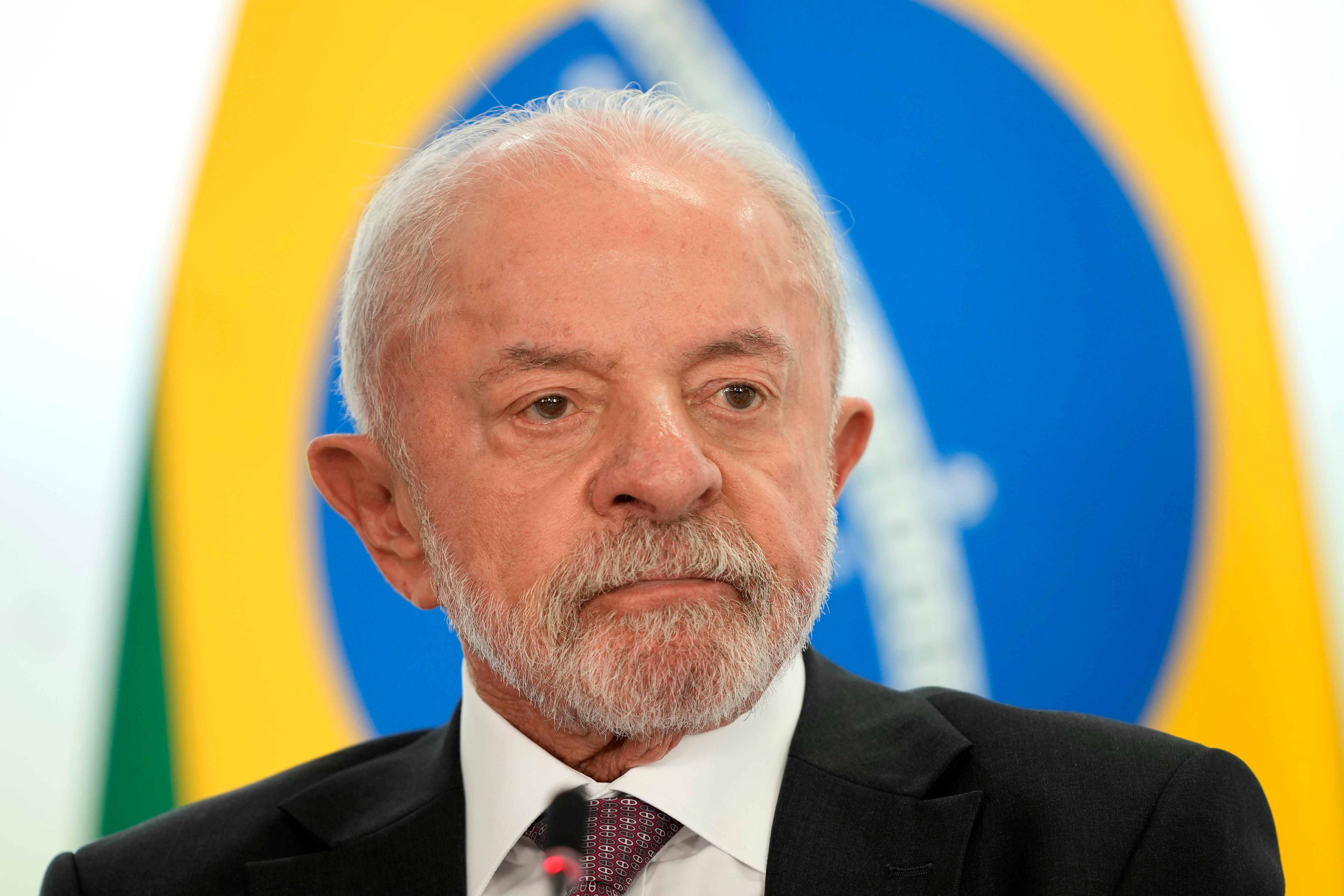 Brazilian President Luiz Inacio Lula da Silva attend a meeting with US evangelical pastors and Brazilian pastors from the Evangelicals for the Rule of Law Front, at Planalto Palace in Brasilia, Brazil, Wednesday, Sept. 16, 2026. (AP Photo/Eraldo Peres)