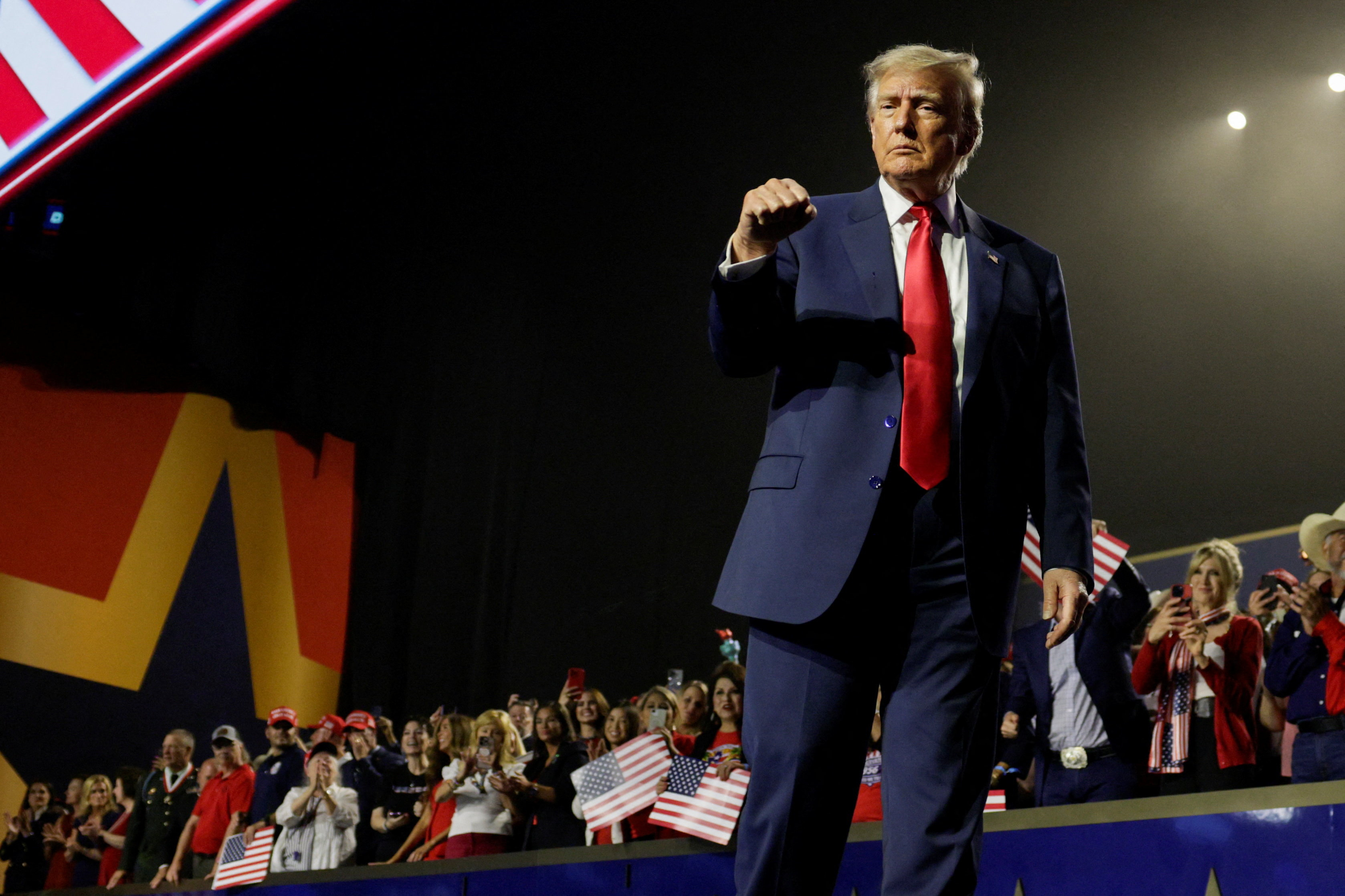 U.S. President Donald Trump gestures onstage at the Republican National Midterm Convention in Dallas, Texas, U.S., September 10, 2026. REUTERS/Evan Vucci
